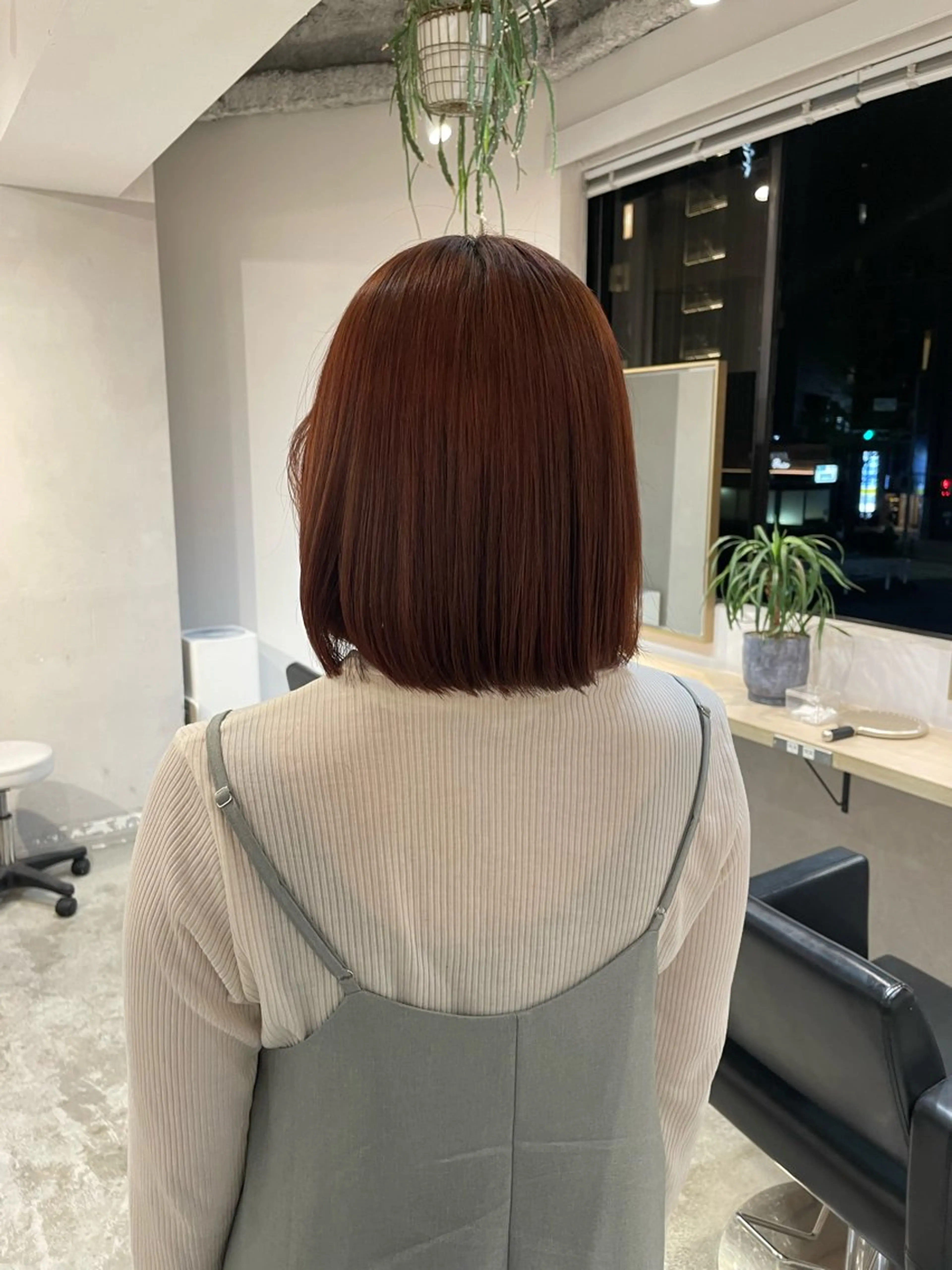 ミディアム 石川 優奈のヘアスタイル