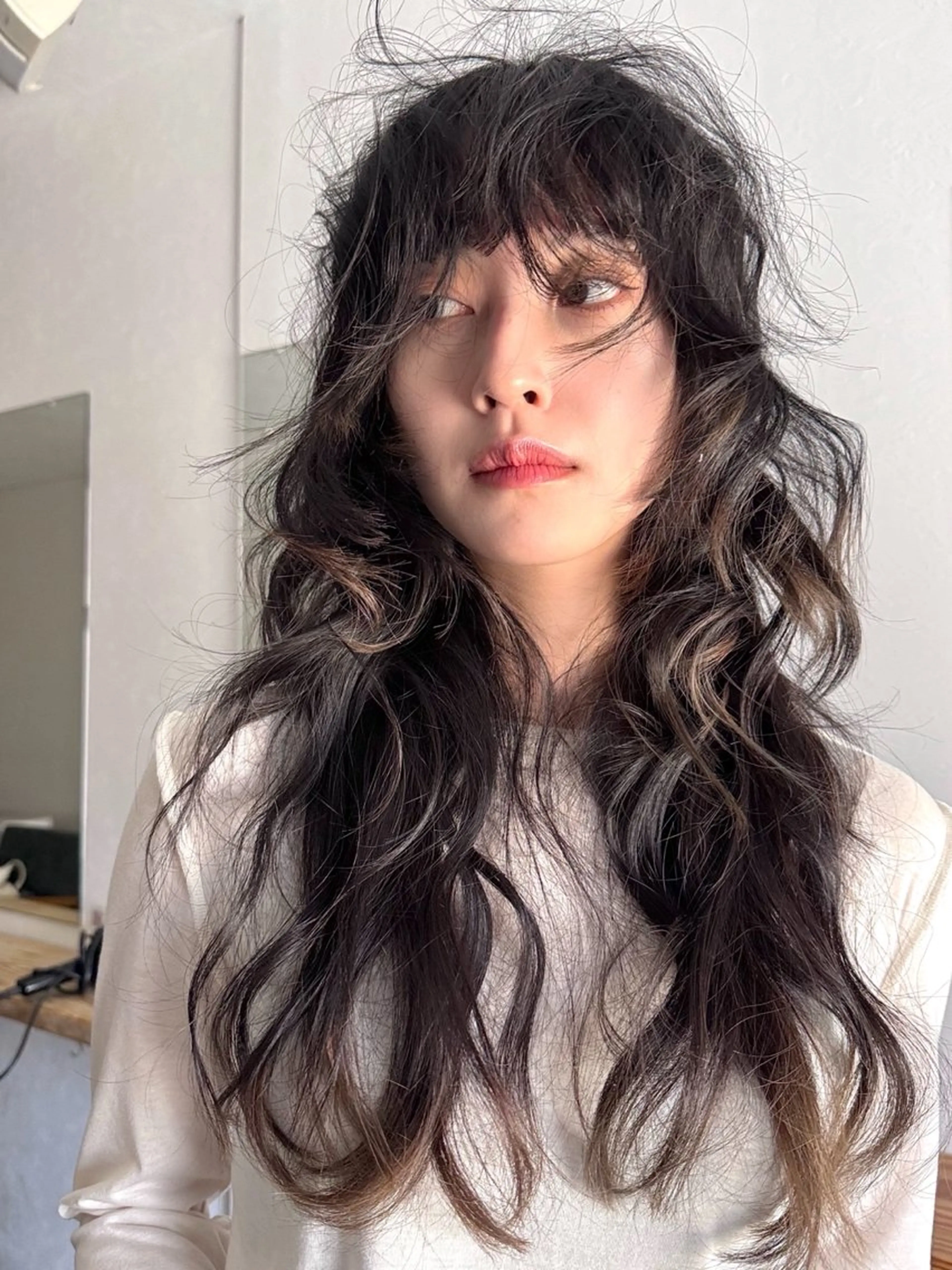 ロング カラー パーマ ヘアアレンジ カット ヘアカラー パーマ トリートメント 丸山渉/パーマ エフェクトブリーチのヘアスタイル