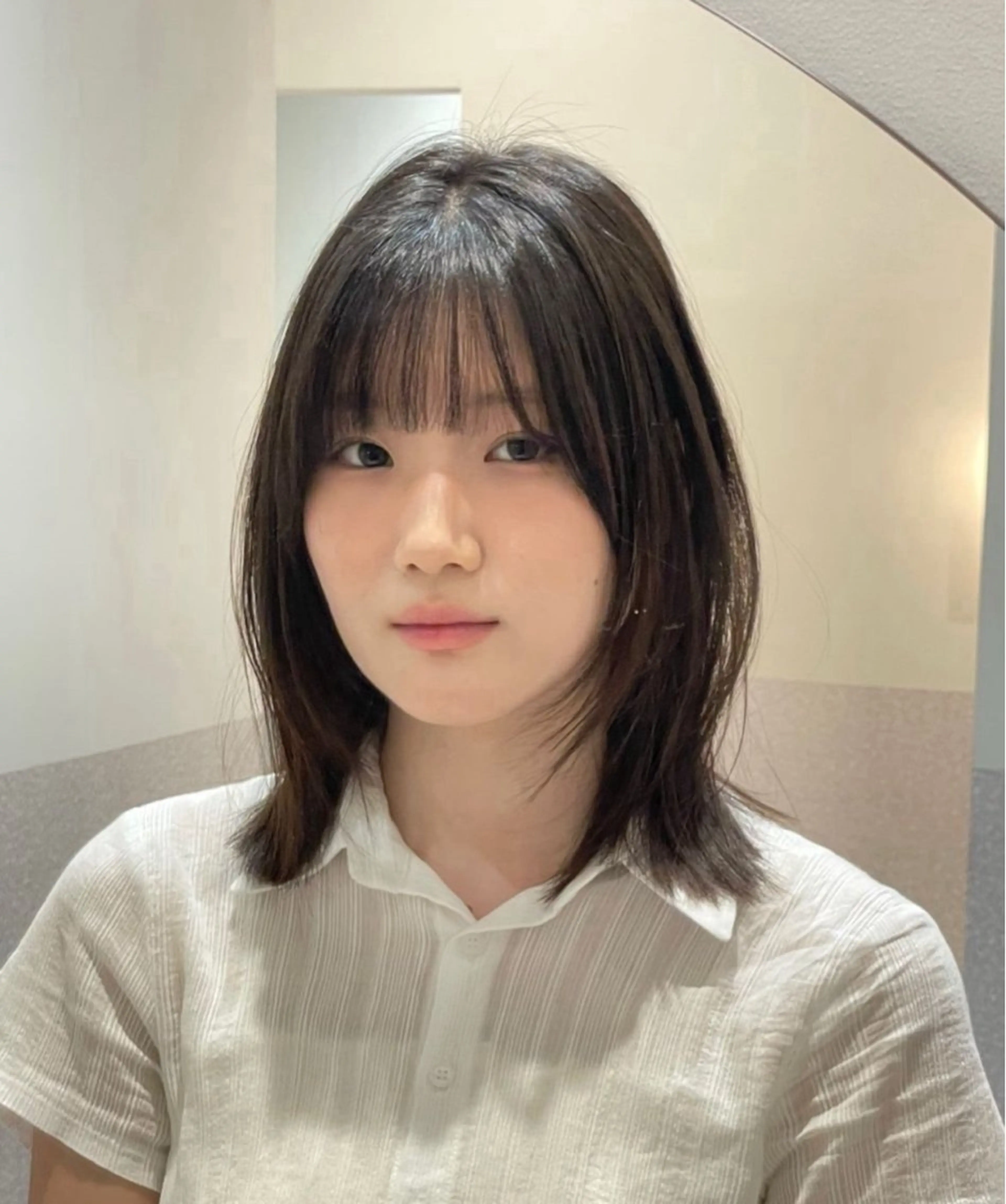 ショート ボブレイヤー ボブ 韓国風ヘア レイヤーカット カット ❤︎︎韓国ヘア❤︎︎ 𝑺𝒉𝒊𝒉𝒐のヘアスタイル