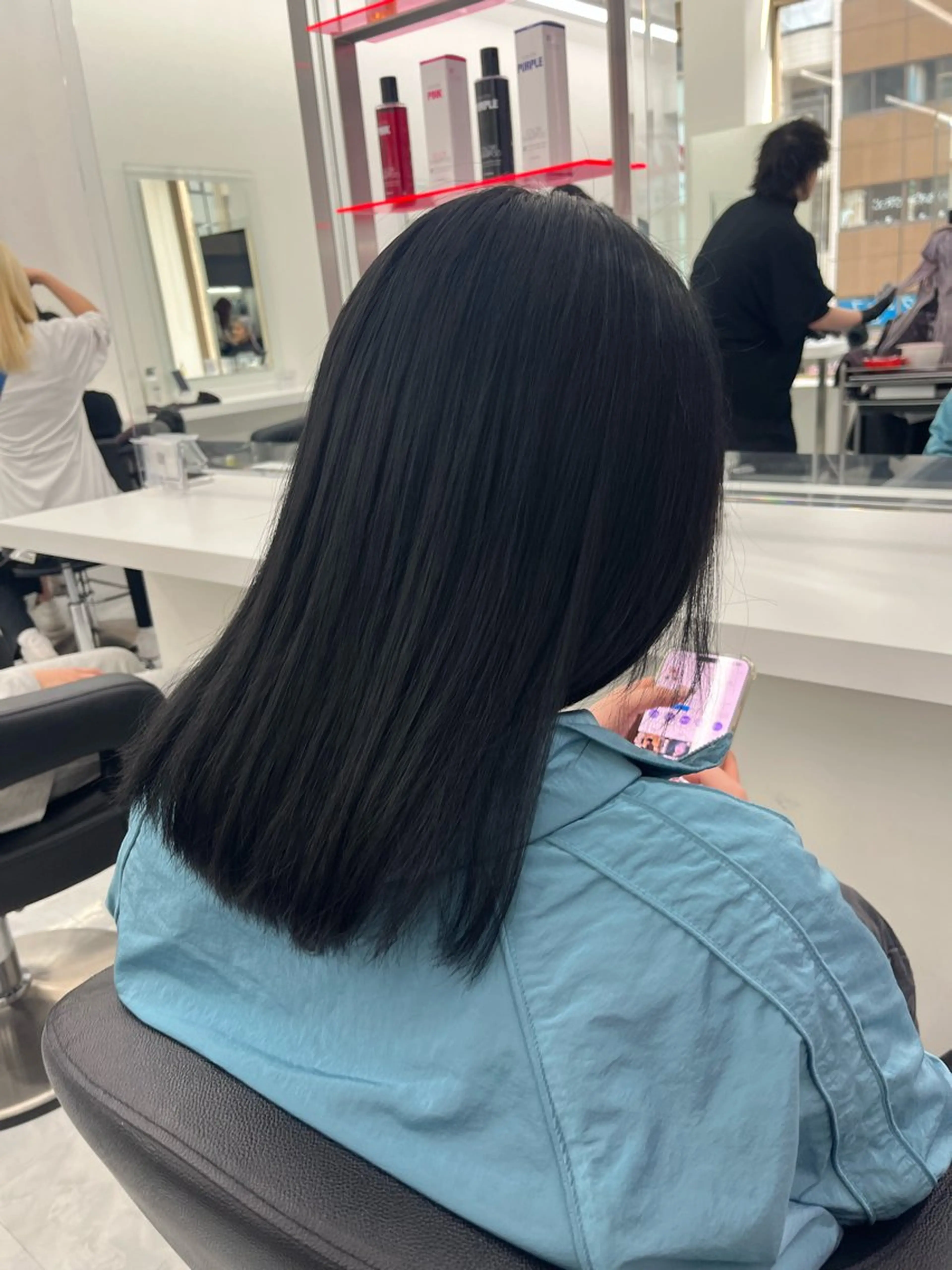 ミディアム カラー 黒髪 ヘアカラー トリートメント 💖トレンド夏 カラー💖FUTAのヘアスタイル
