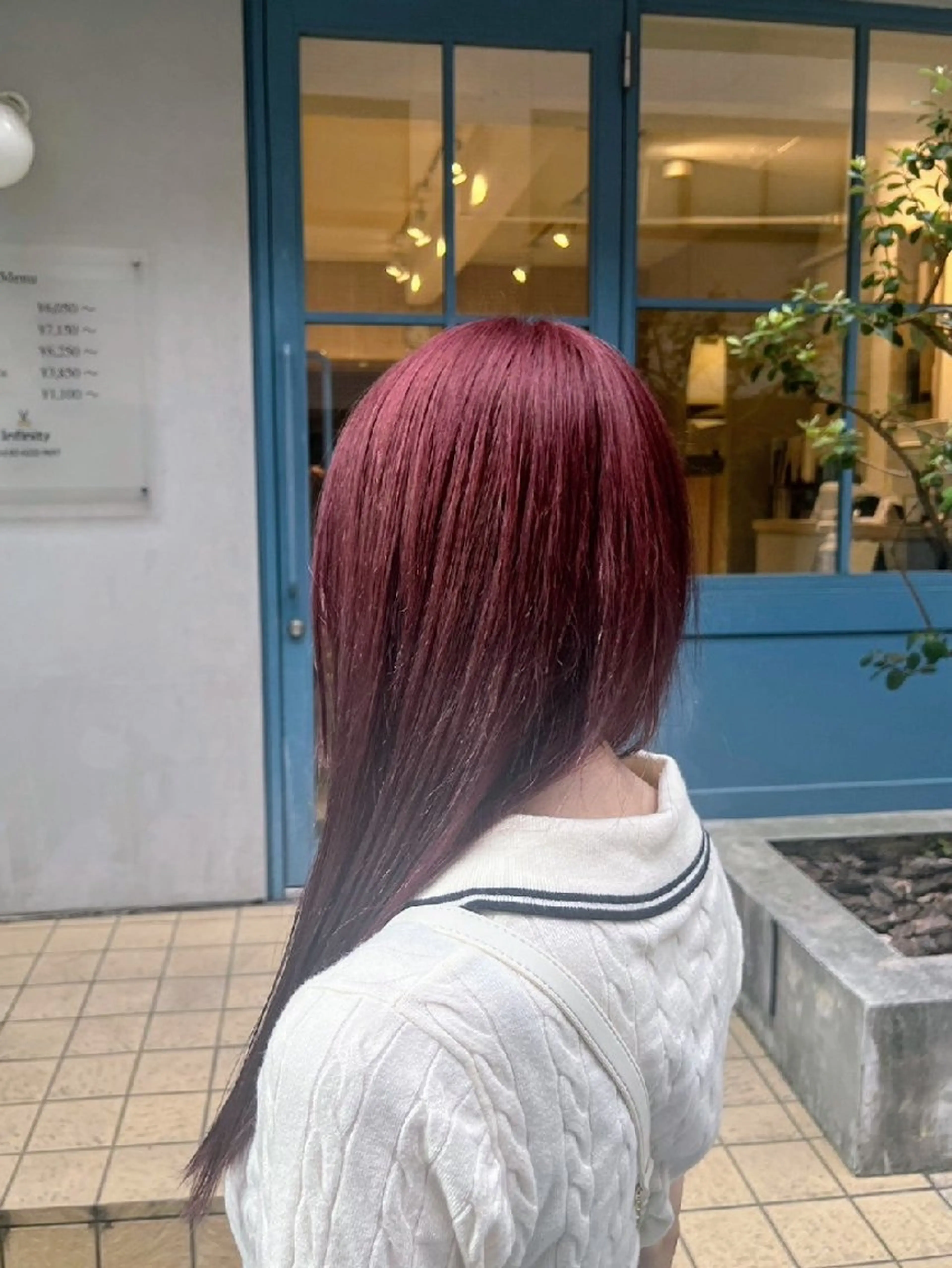 カラー ロング ブリーチ ピンクカラー 中山 樹のヘアスタイル