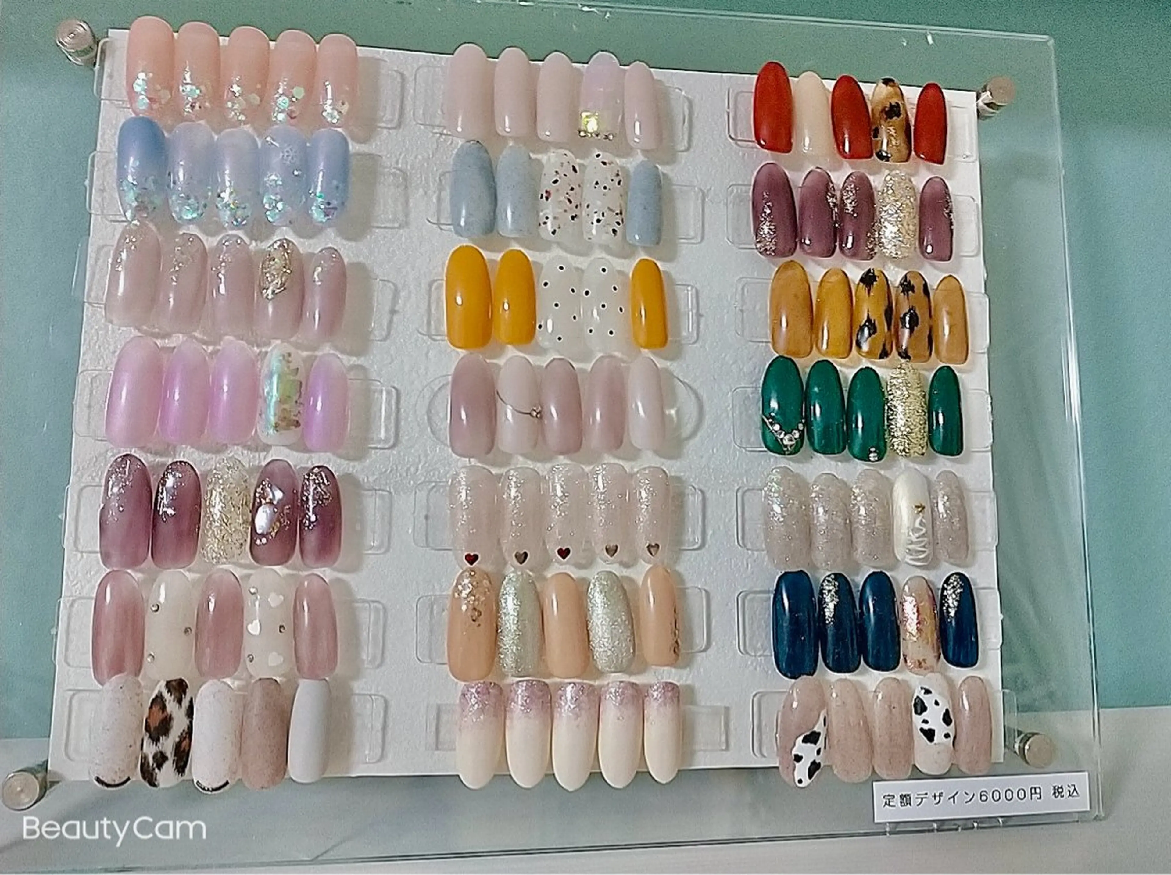 ネイル SYR所属・SYR nail salonのネイルデザイン