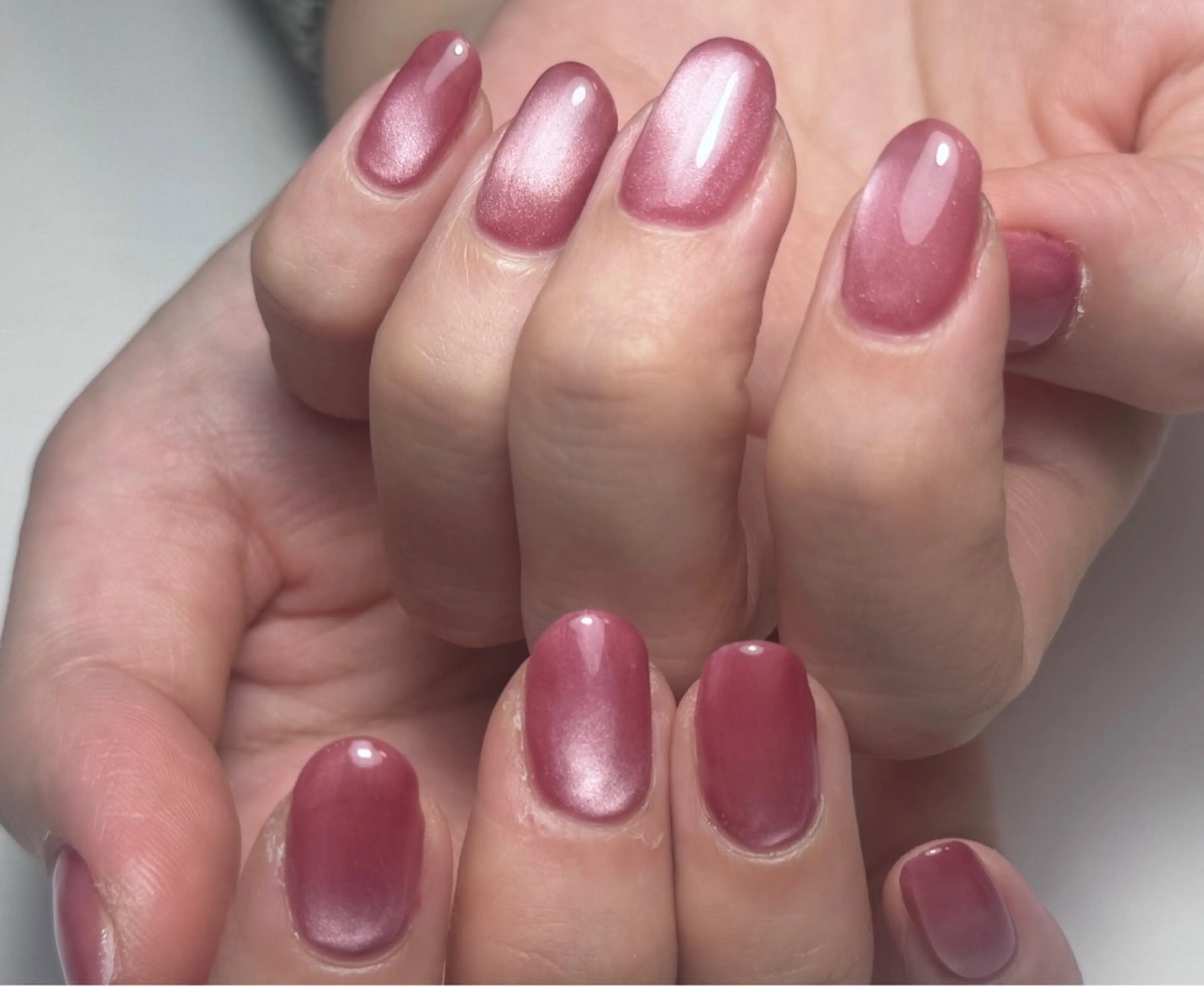 ネイル マグネットネイル ワンカラーネイル ハンドネイル 土屋 萌笑のネイルデザイン