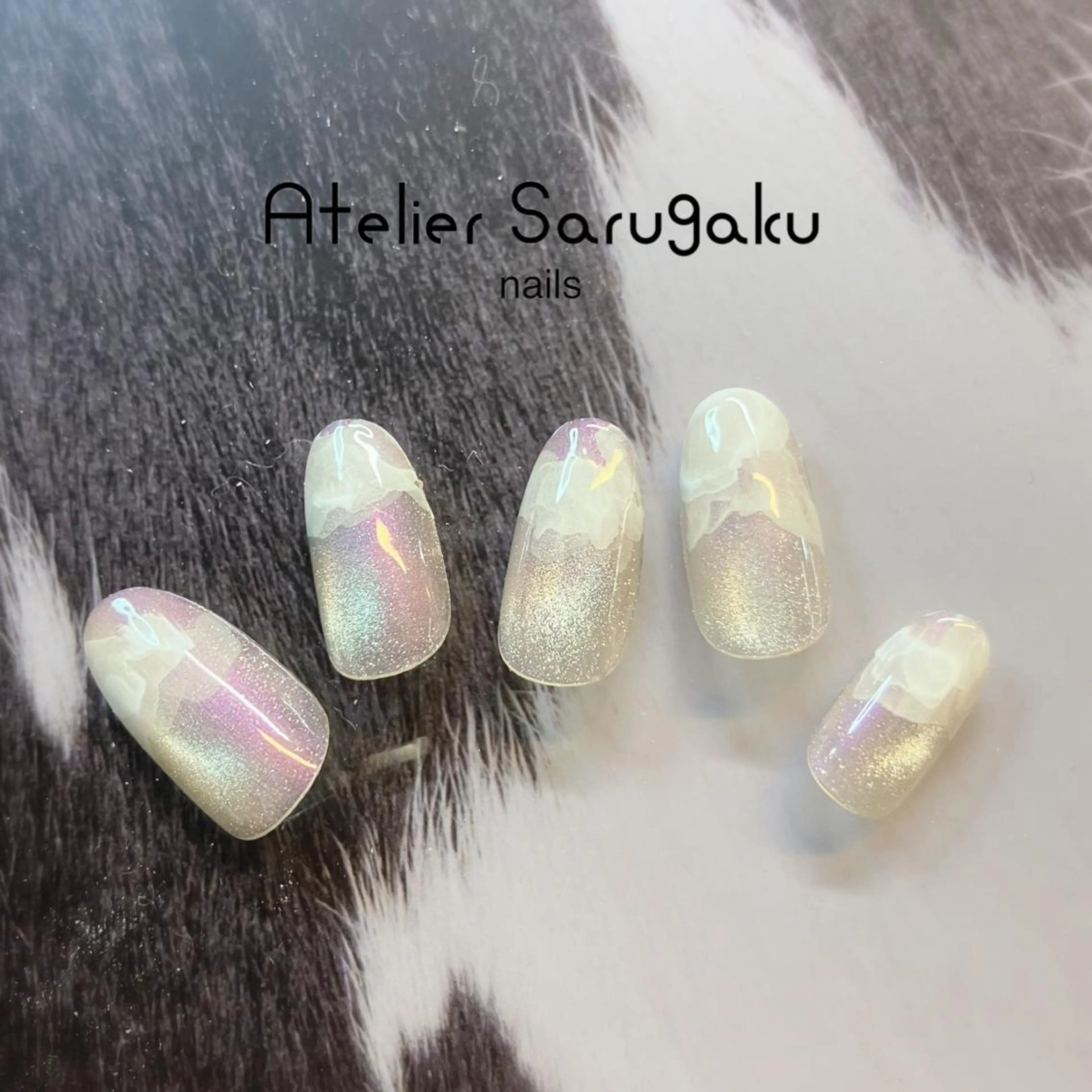 ミディアム ハンドネイル sususu. shiomiのネイルデザイン