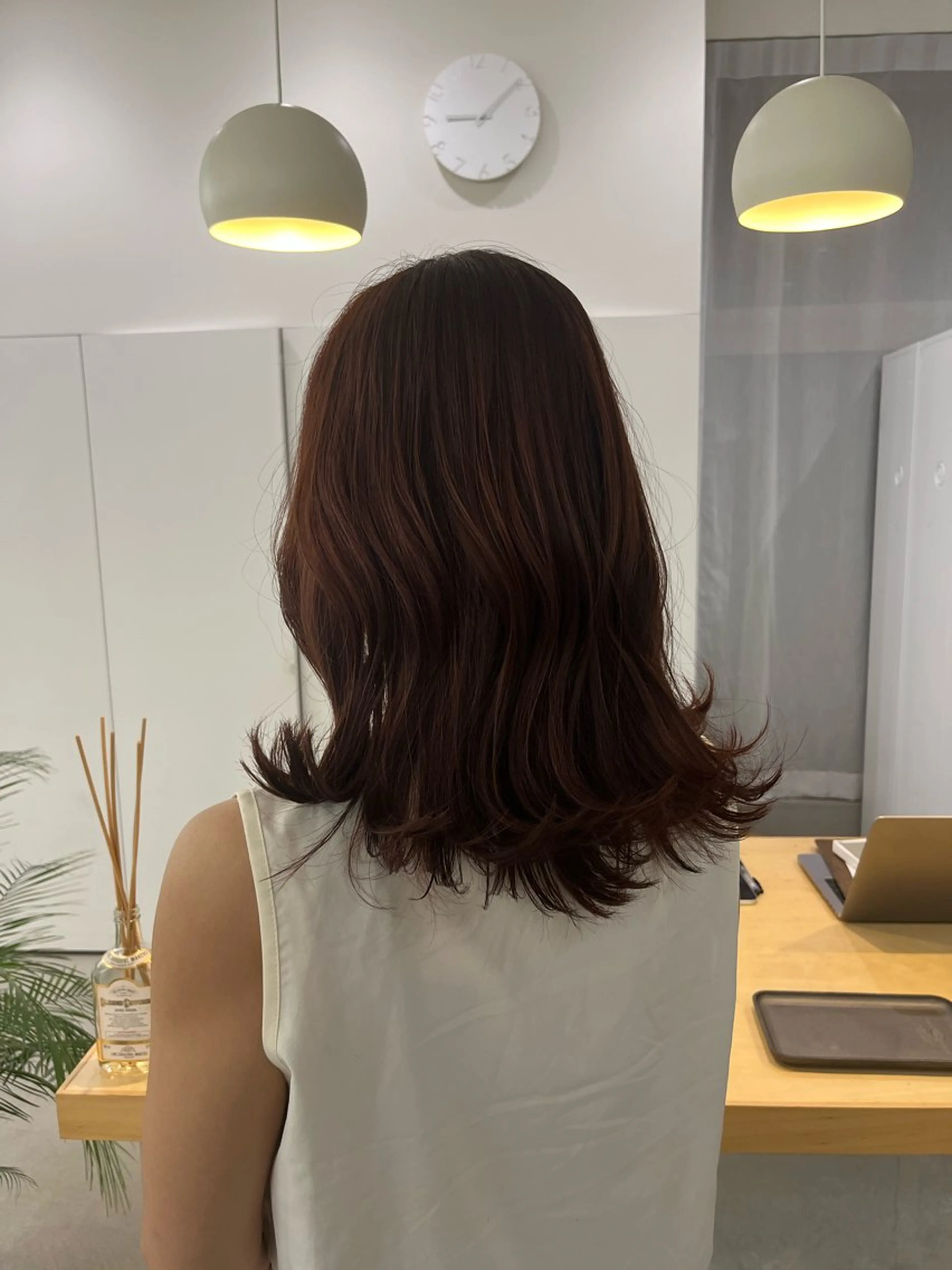 カラー 瀬長なおみ U too e'sのヘアスタイル