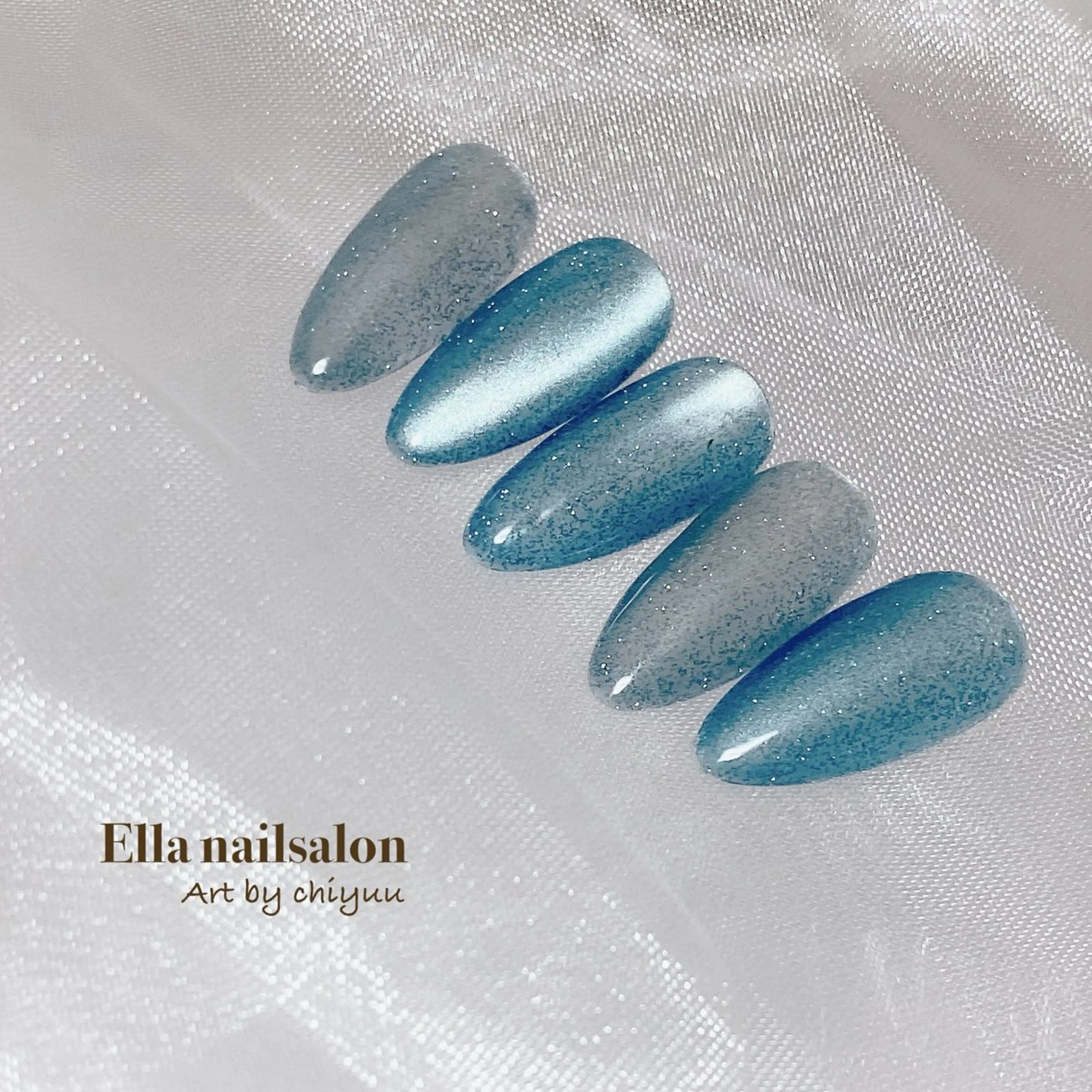 ネイル フラッシュネイル 氷ネイル・うるうるネイル マグネットネイル ハンドネイル フットネイル Ella nailsalon所属・Ella nail ちゆうのネイルデザイン