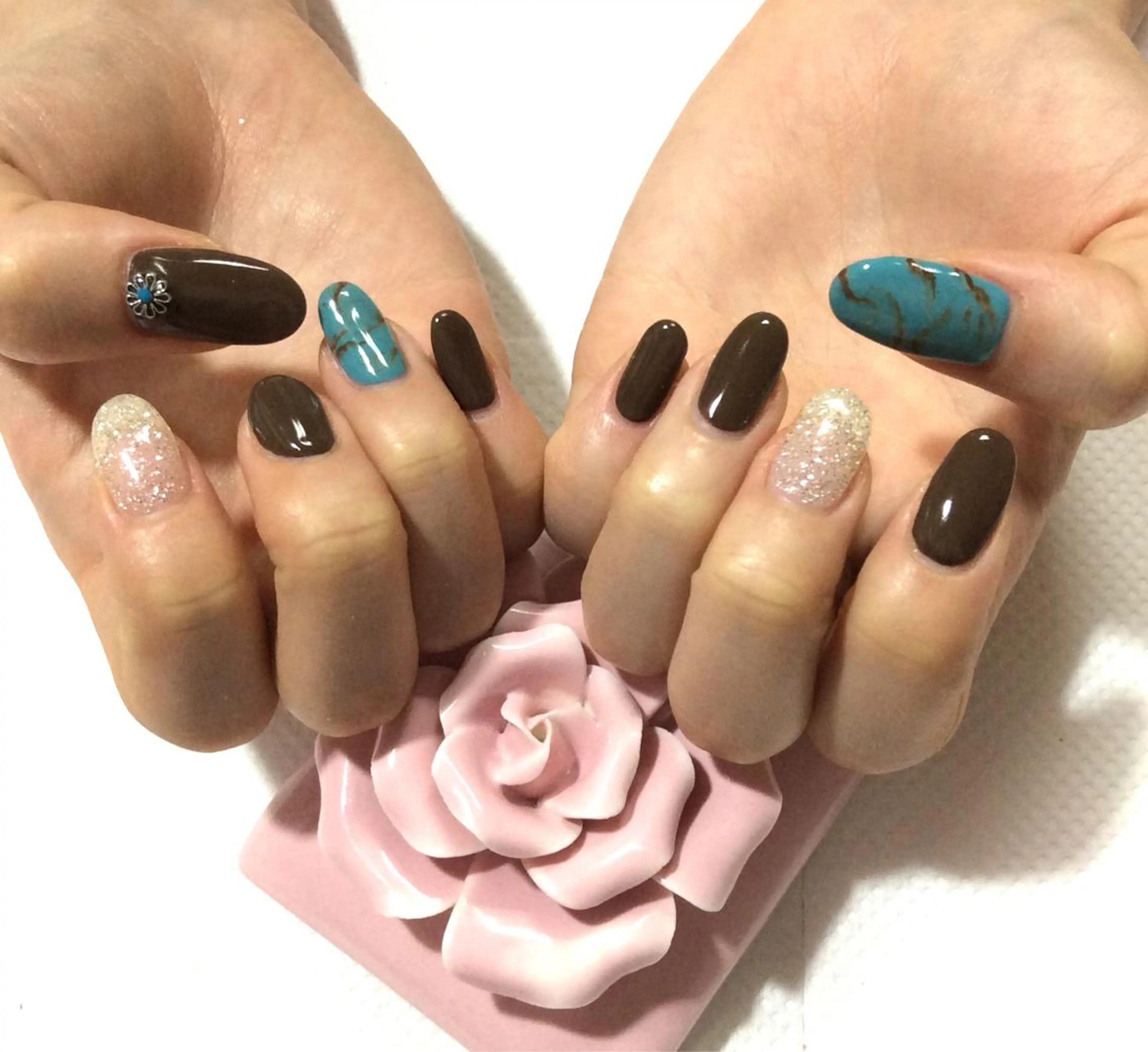 ネイル Eye アイのネイルデザイン