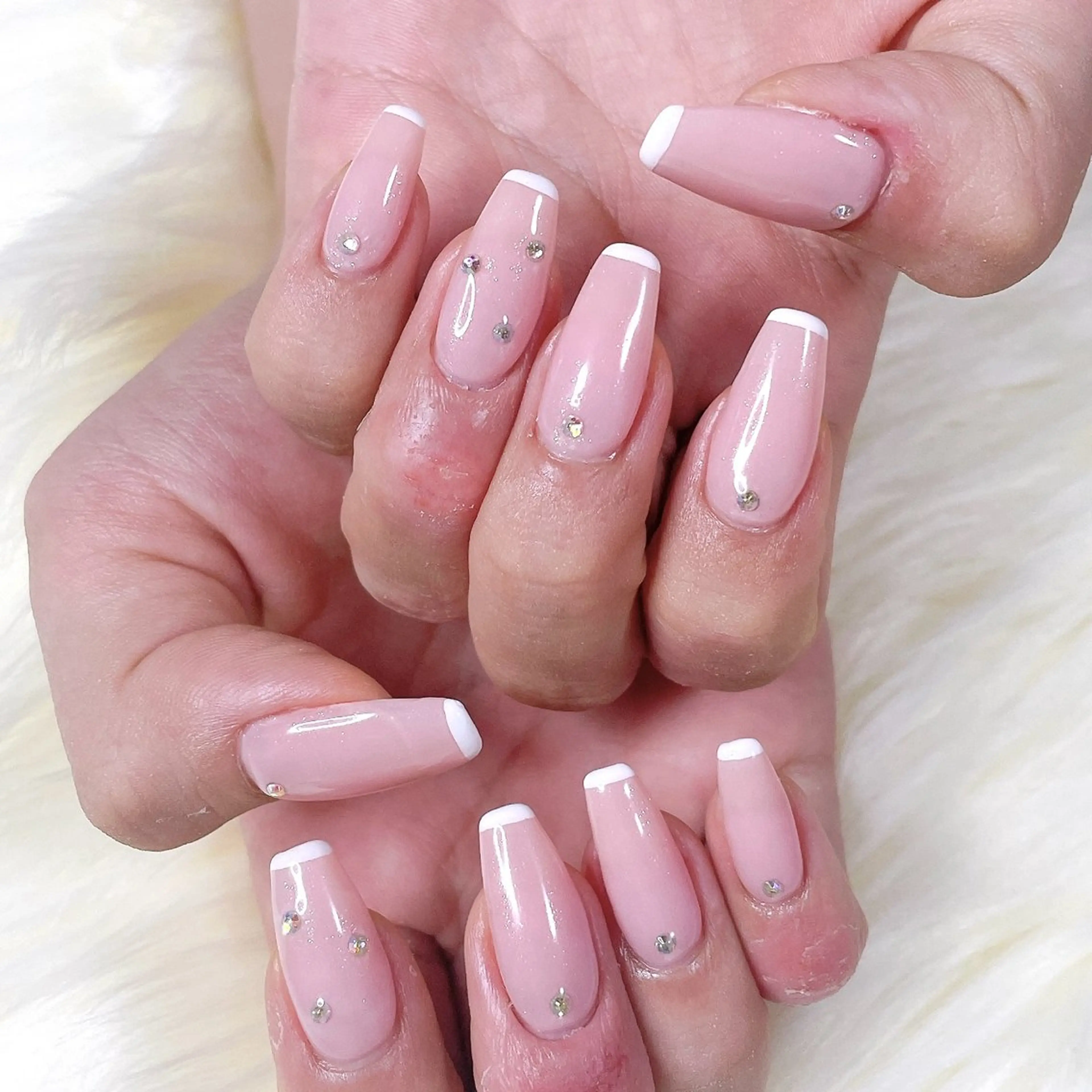 ネイル フレンチネイル オフィスネイル cherish nailのネイルデザイン