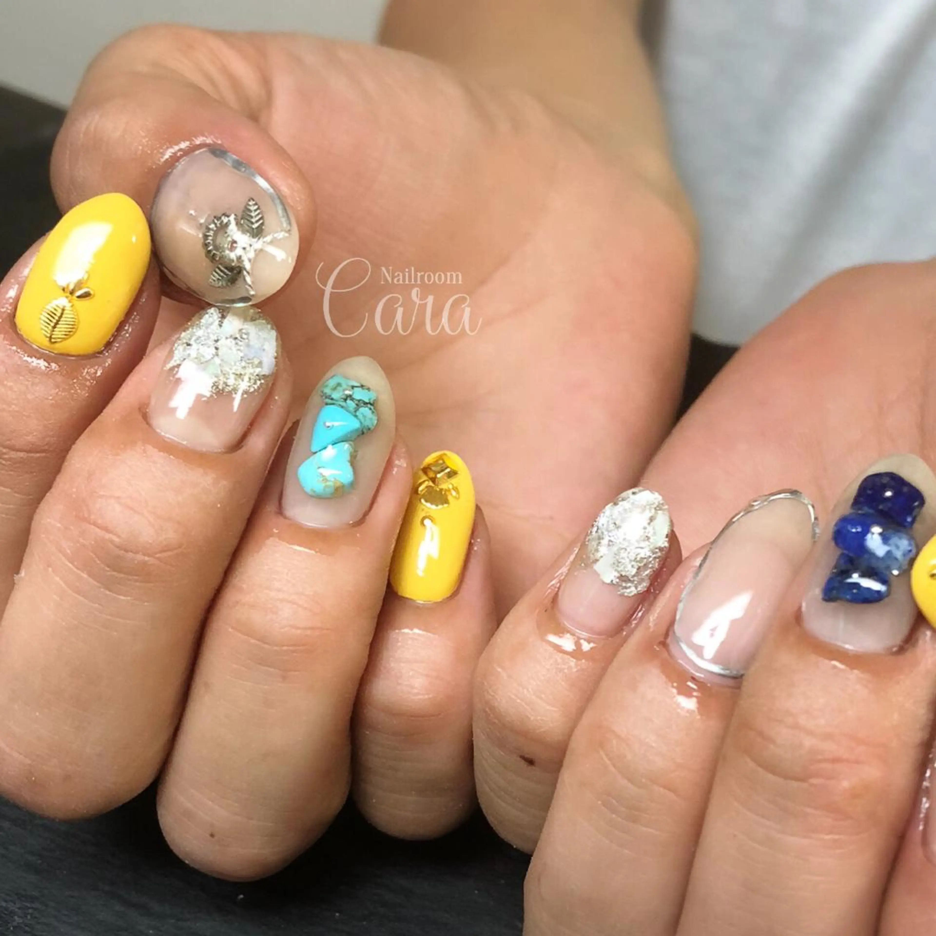 ネイル ハンドネイル instinkt_ Mio Mizunoのネイルデザイン