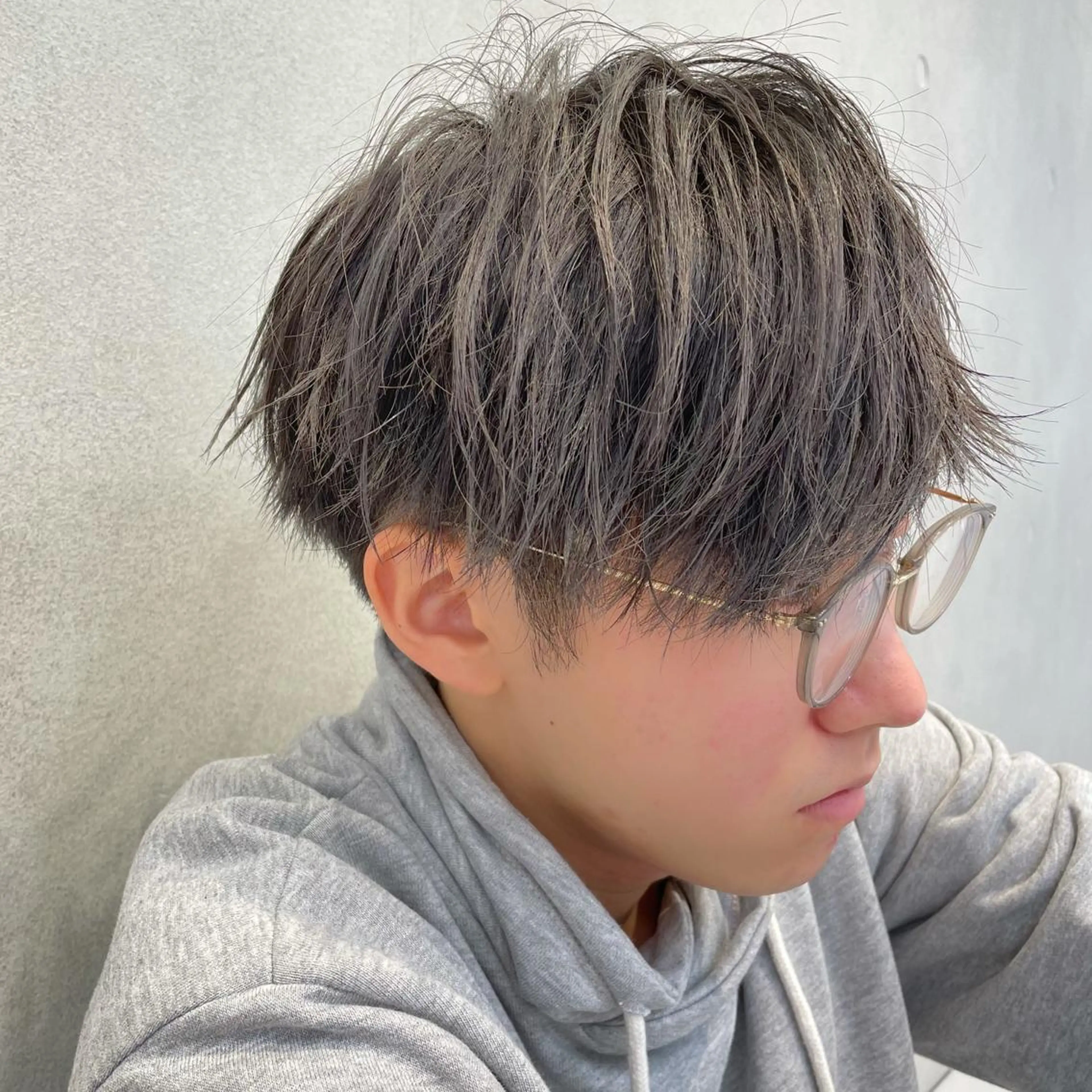 メンズ メンズ韓国風 韓国マッシュ マッシュ 顔周りレイヤー/ 似合わせ/古津遼平のヘアスタイル