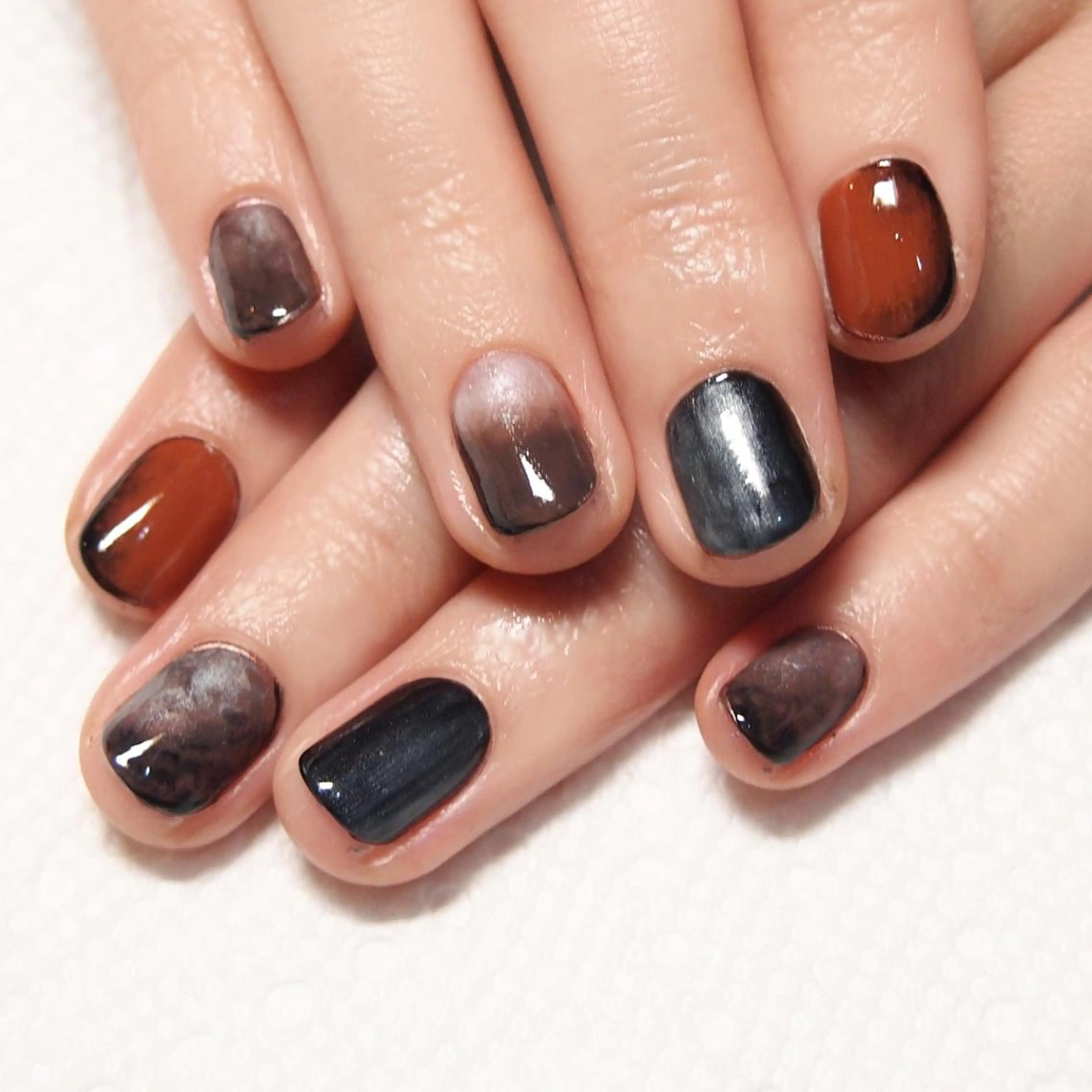 ネイル 山田 麻衣のネイルデザイン