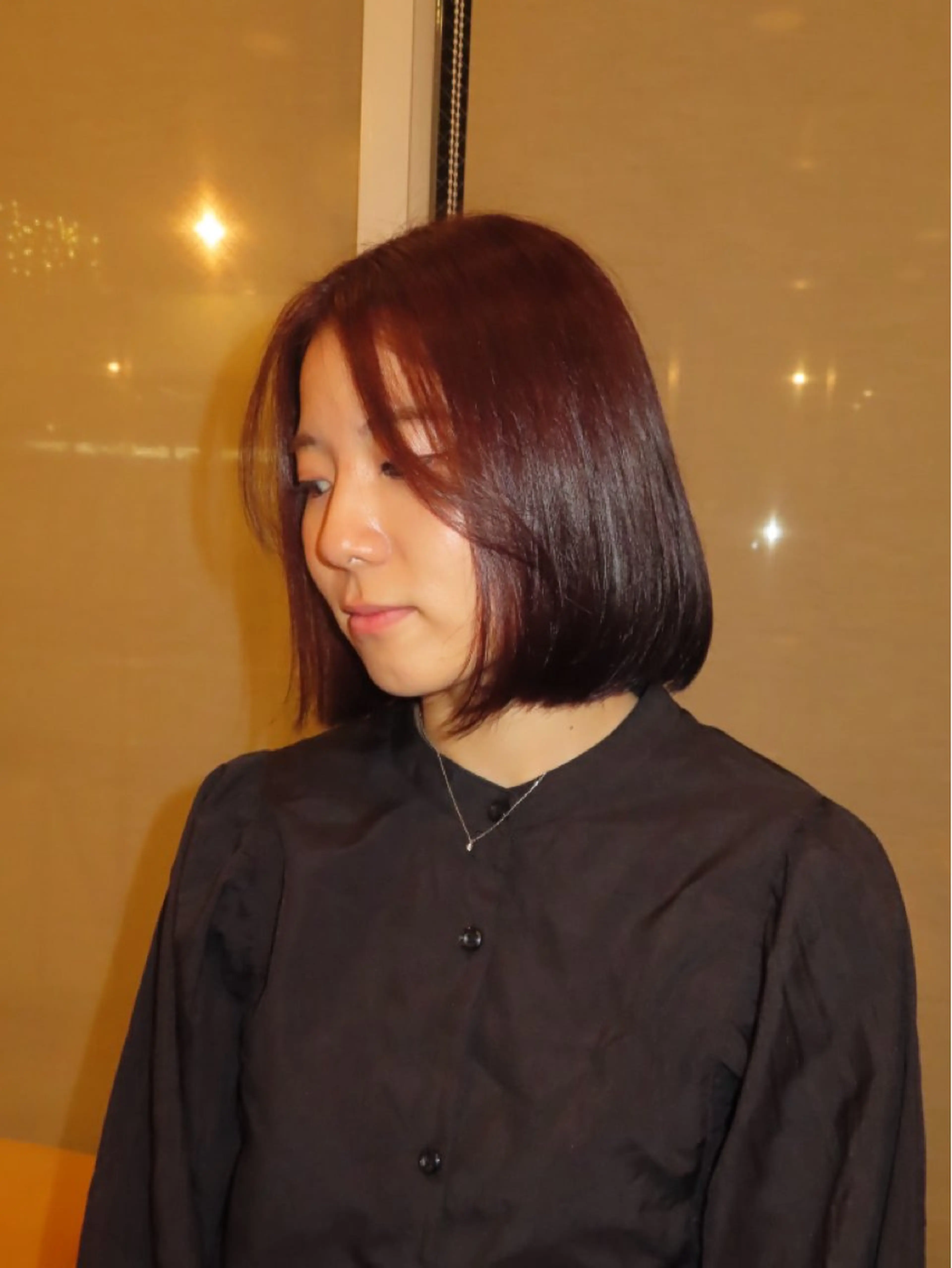 カラー 近藤 理子のヘアスタイル