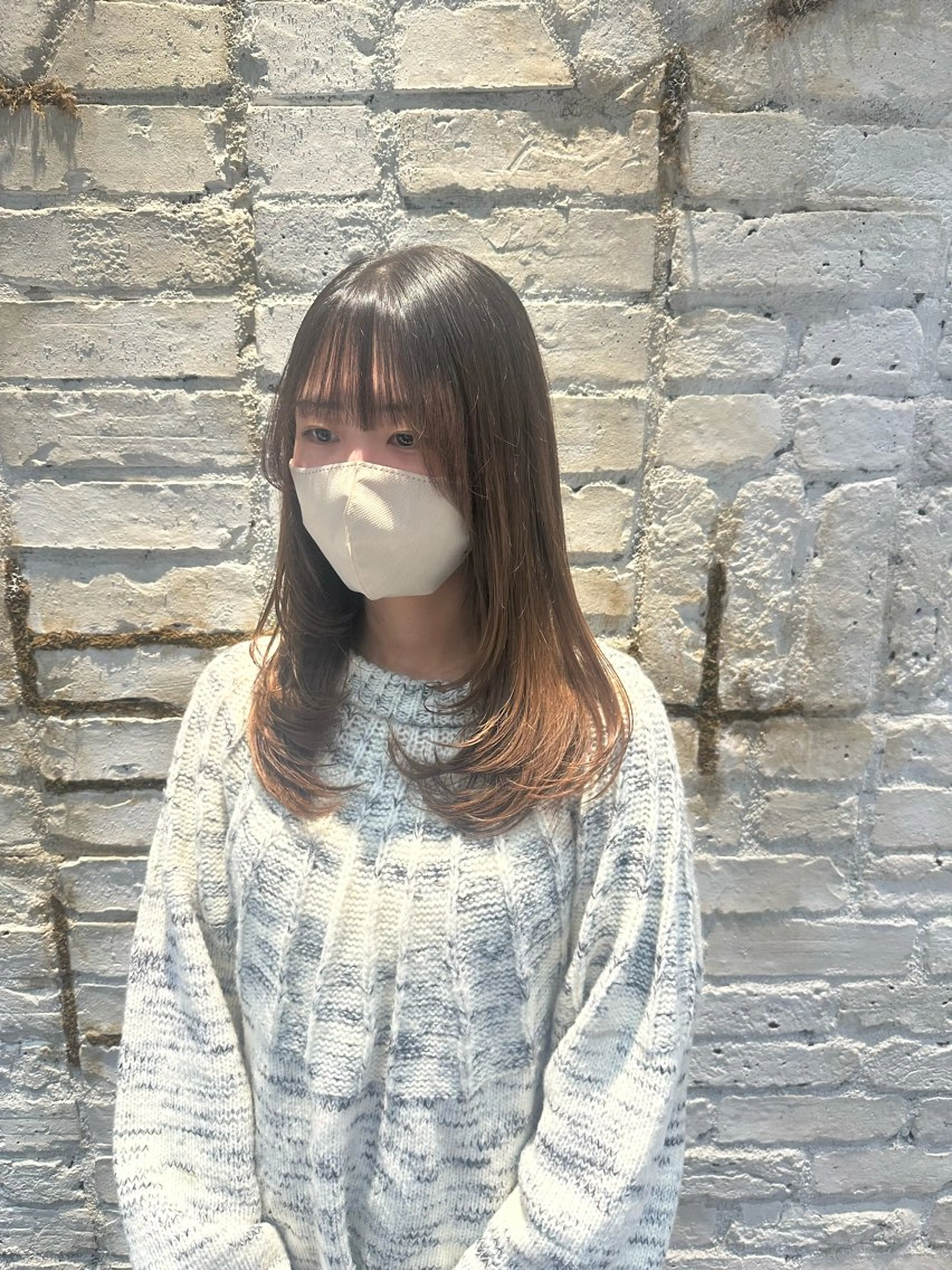 ミディアム 顔まわりレイヤー 顔周りカット レイヤーカット 暗髪/ YU-KIのヘアスタイル