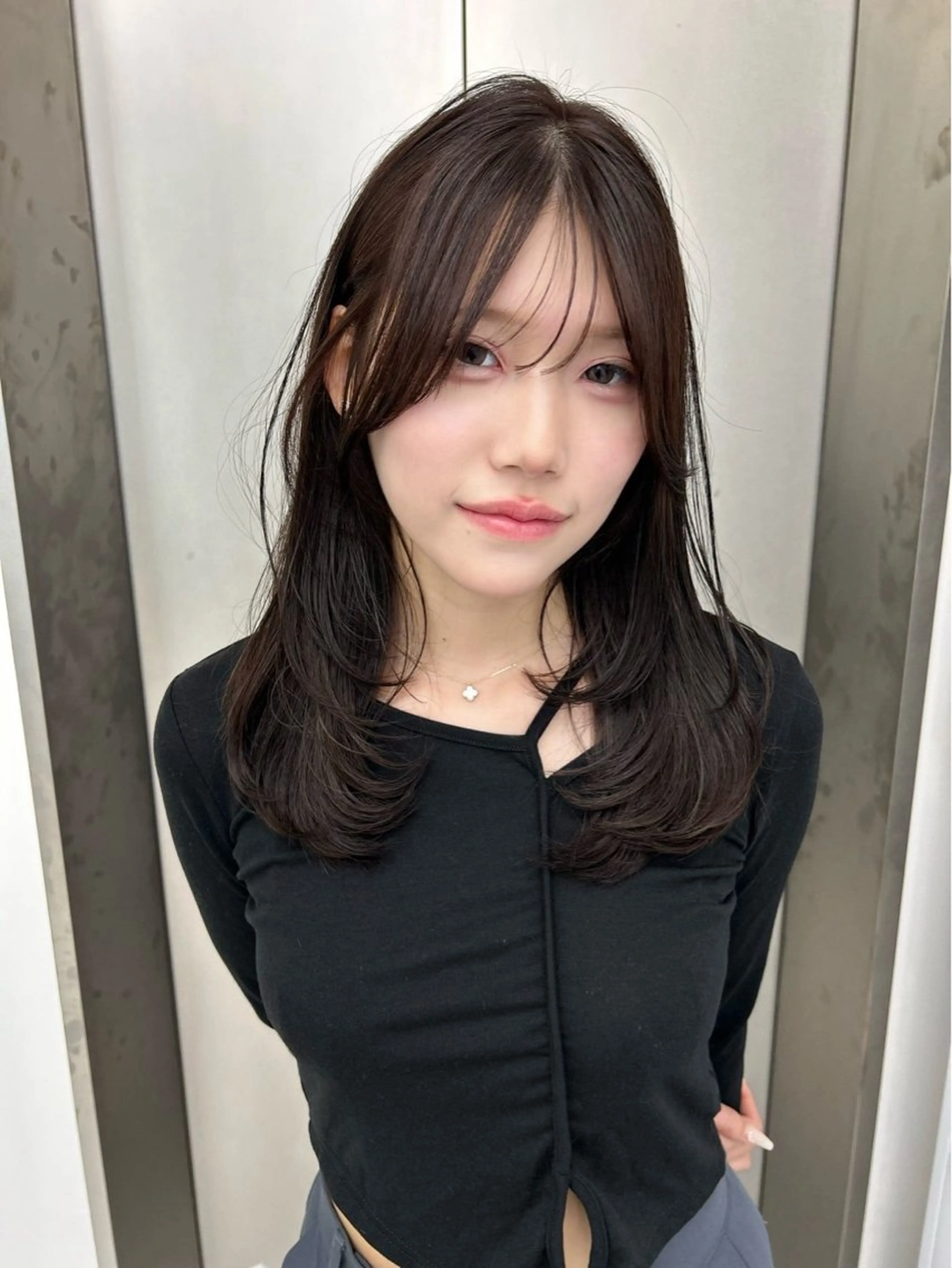 ミディアム カット ヘアカラー AISA viewNAGOYAのヘアスタイル