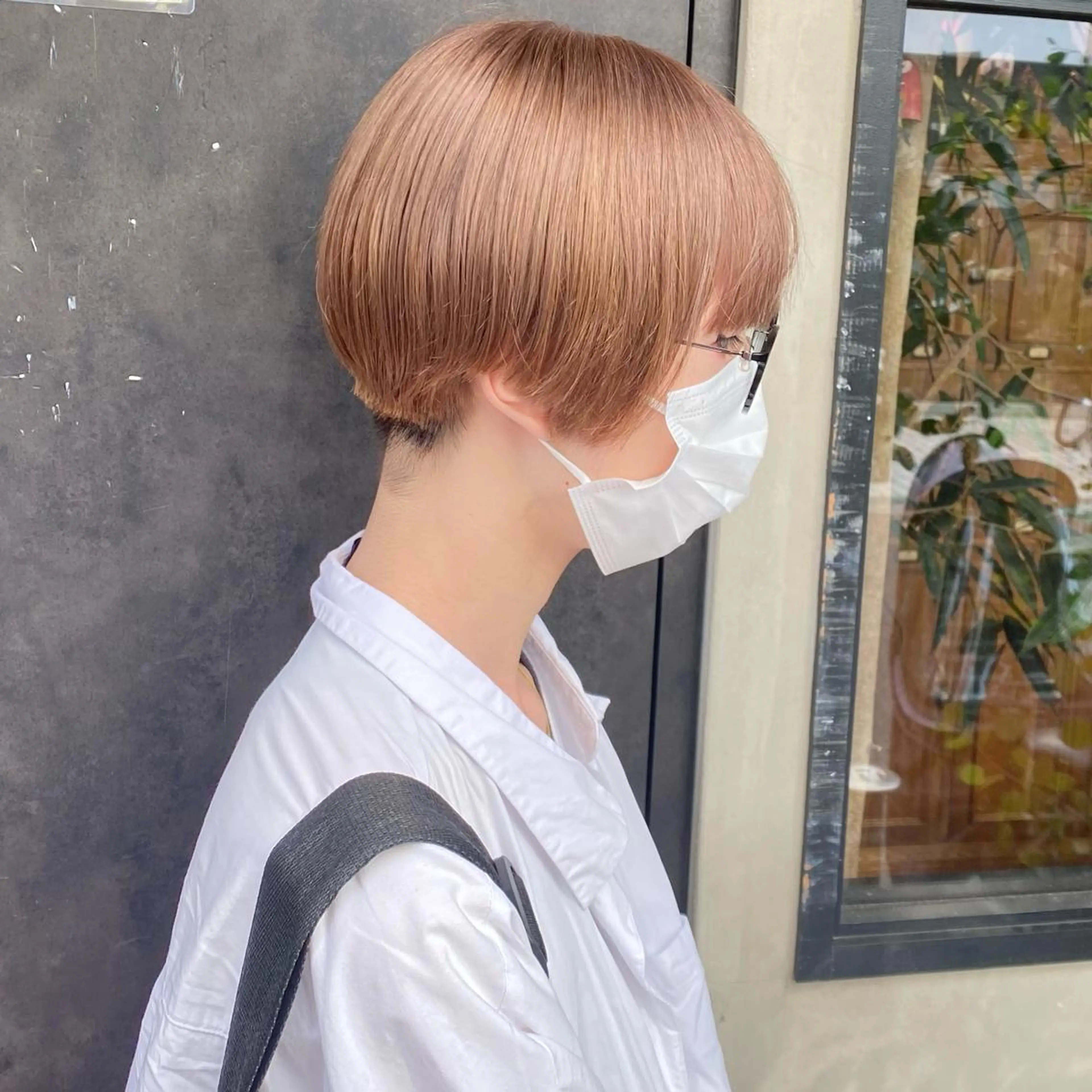 ショート カラー ヘアカラー 比嘉 陽のヘアスタイル