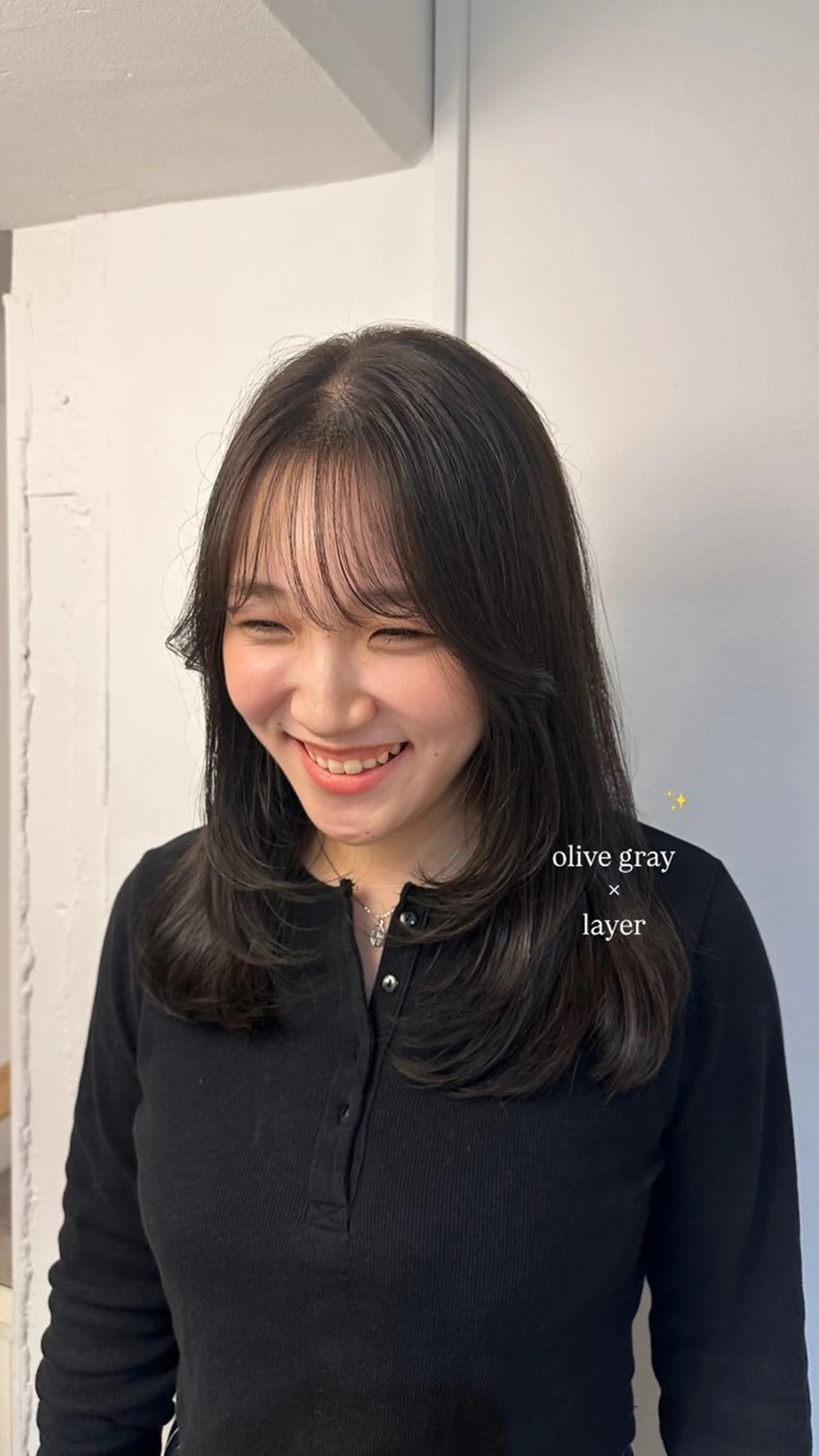 セミロング カラー ヘアカラー Lomalia Rukaのヘアスタイル