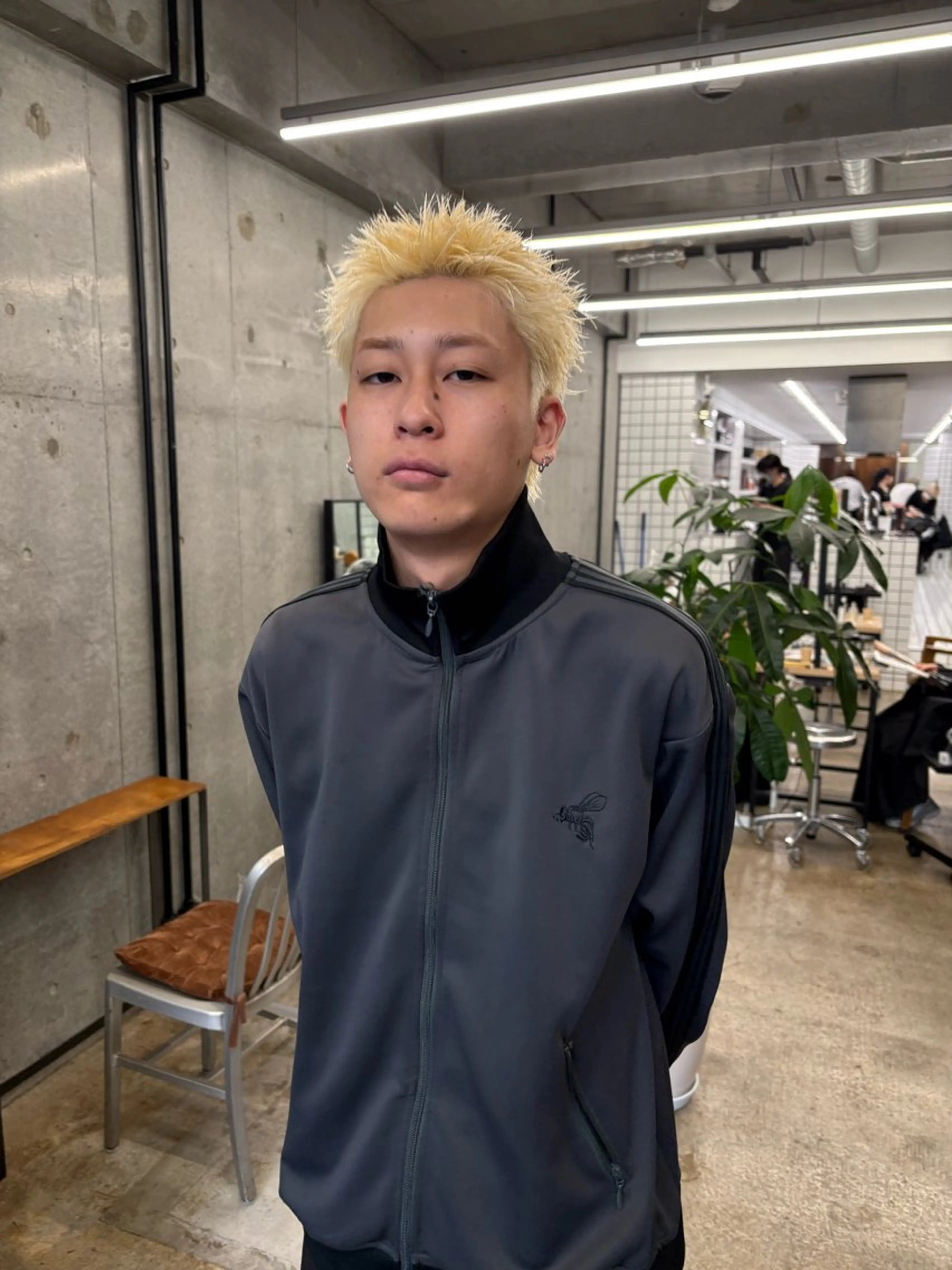 ショート カラー メンズ カット ヘアカラー 《メンズ支持NO.1 ×艶ブラウン》ソウタのヘアスタイル