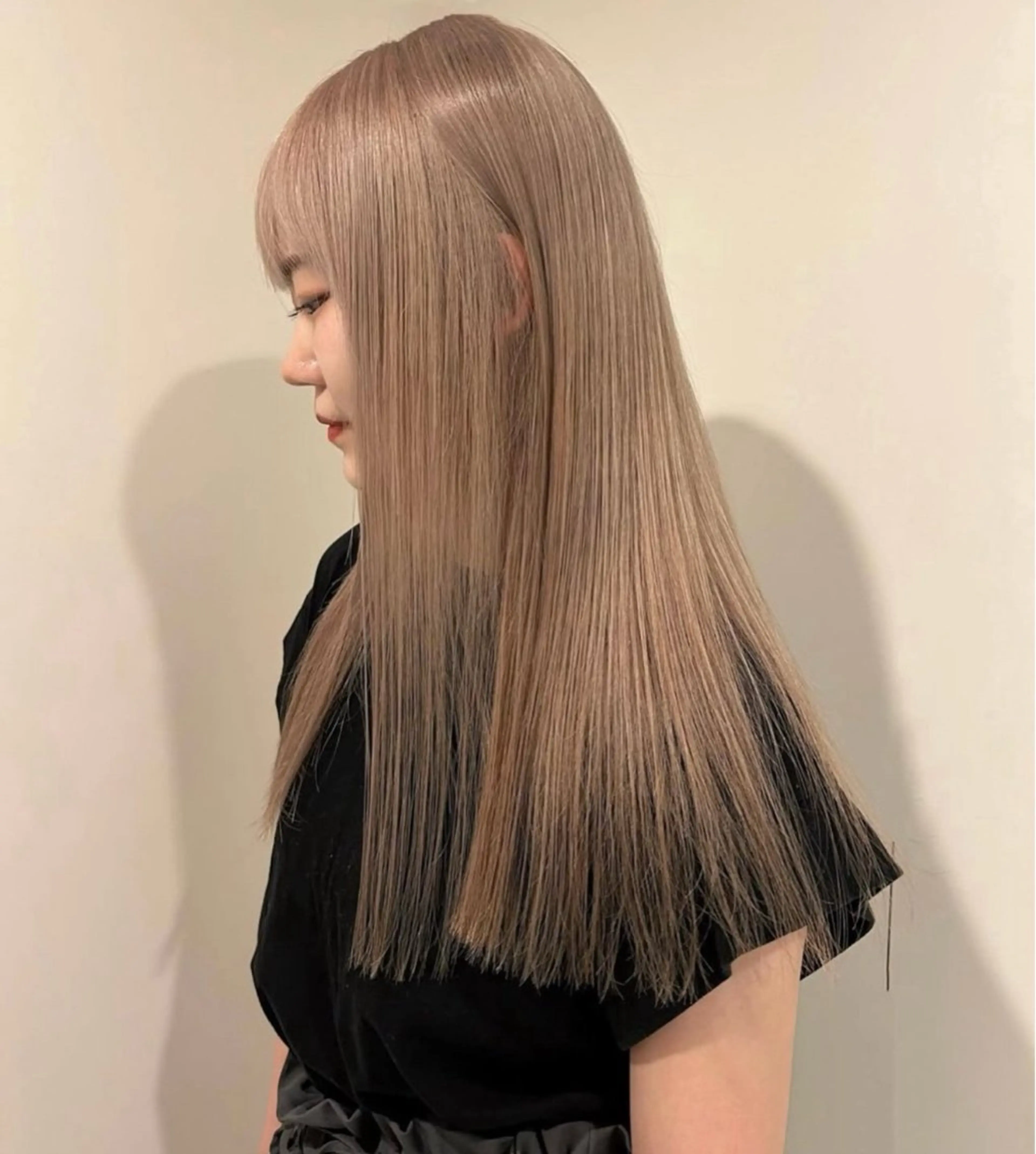 ロング カラー PELE アネックス梅田茶屋町店所属・PELE ハイトーン RIMUのヘアスタイル