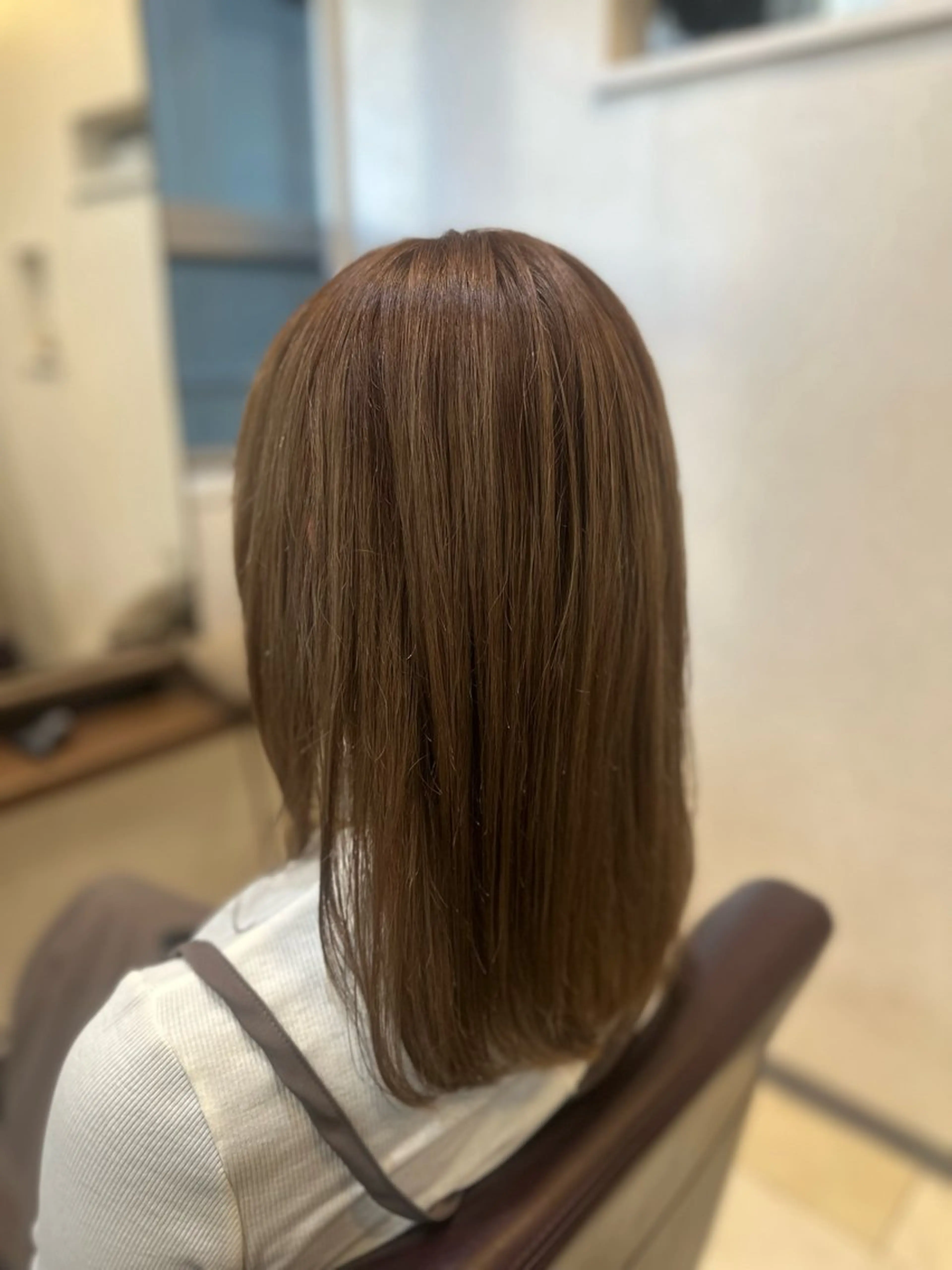 セミロング カラー ヘアカラー ⭐︎ YUMIのヘアスタイル