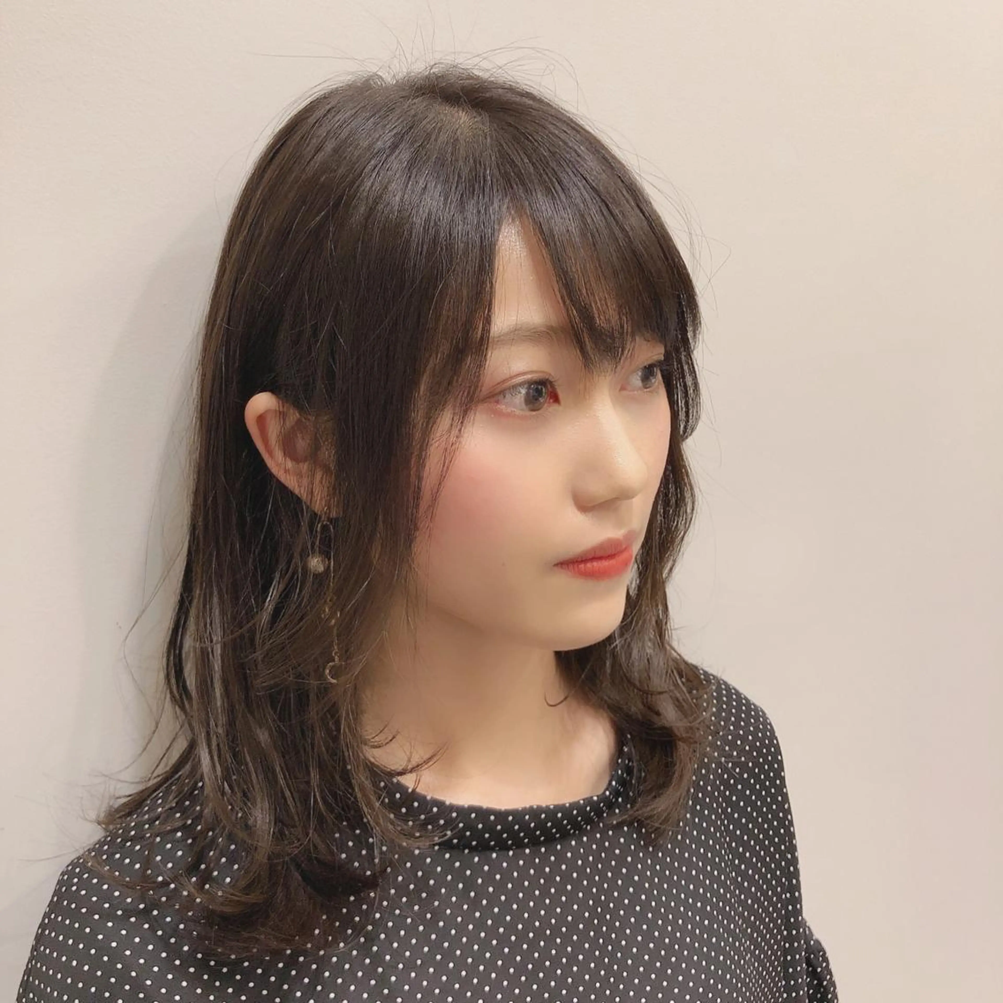 ミディアム tuuli所属・石井 永遠のヘアスタイル
