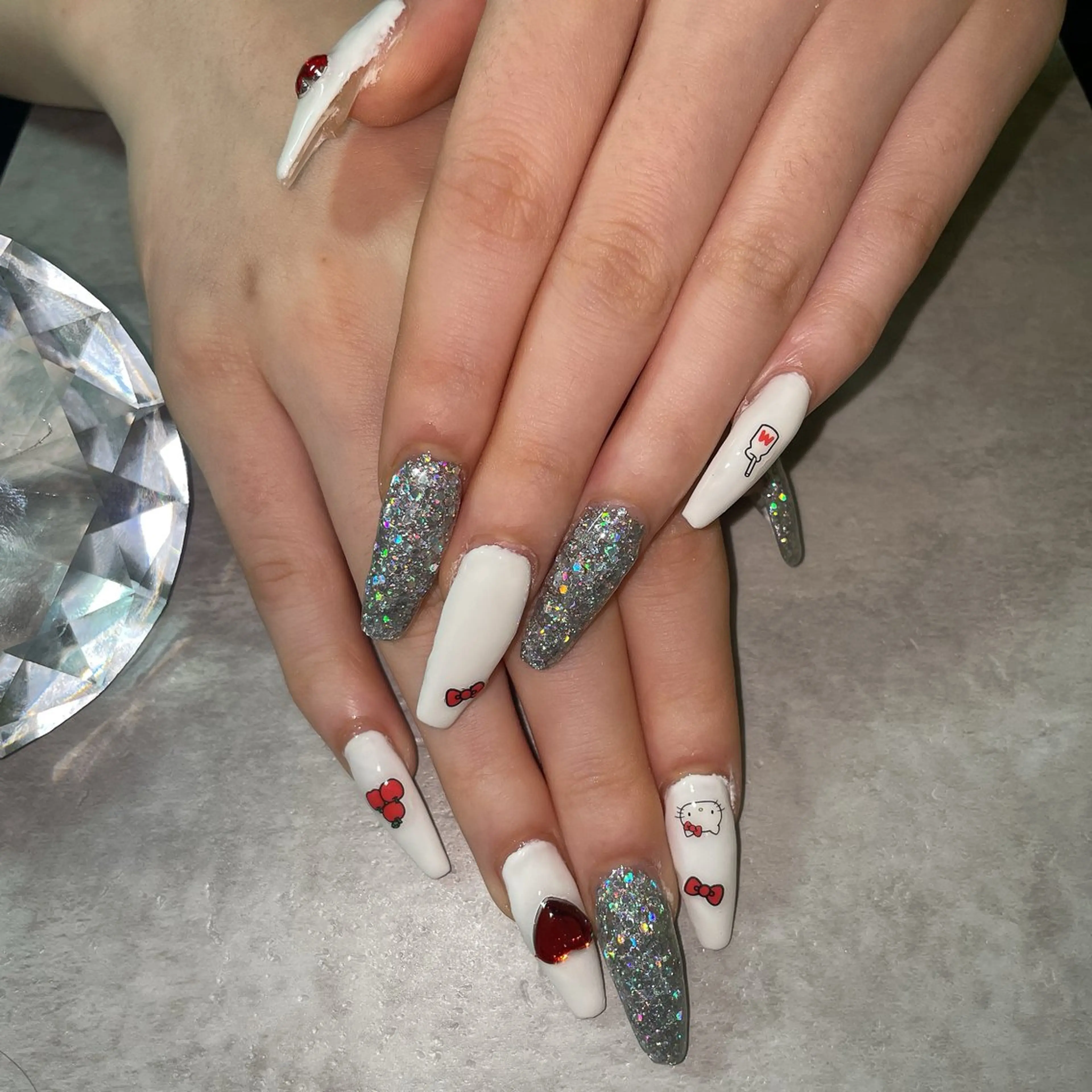 ネイル One Na1l ゆい☺︎のネイルデザイン