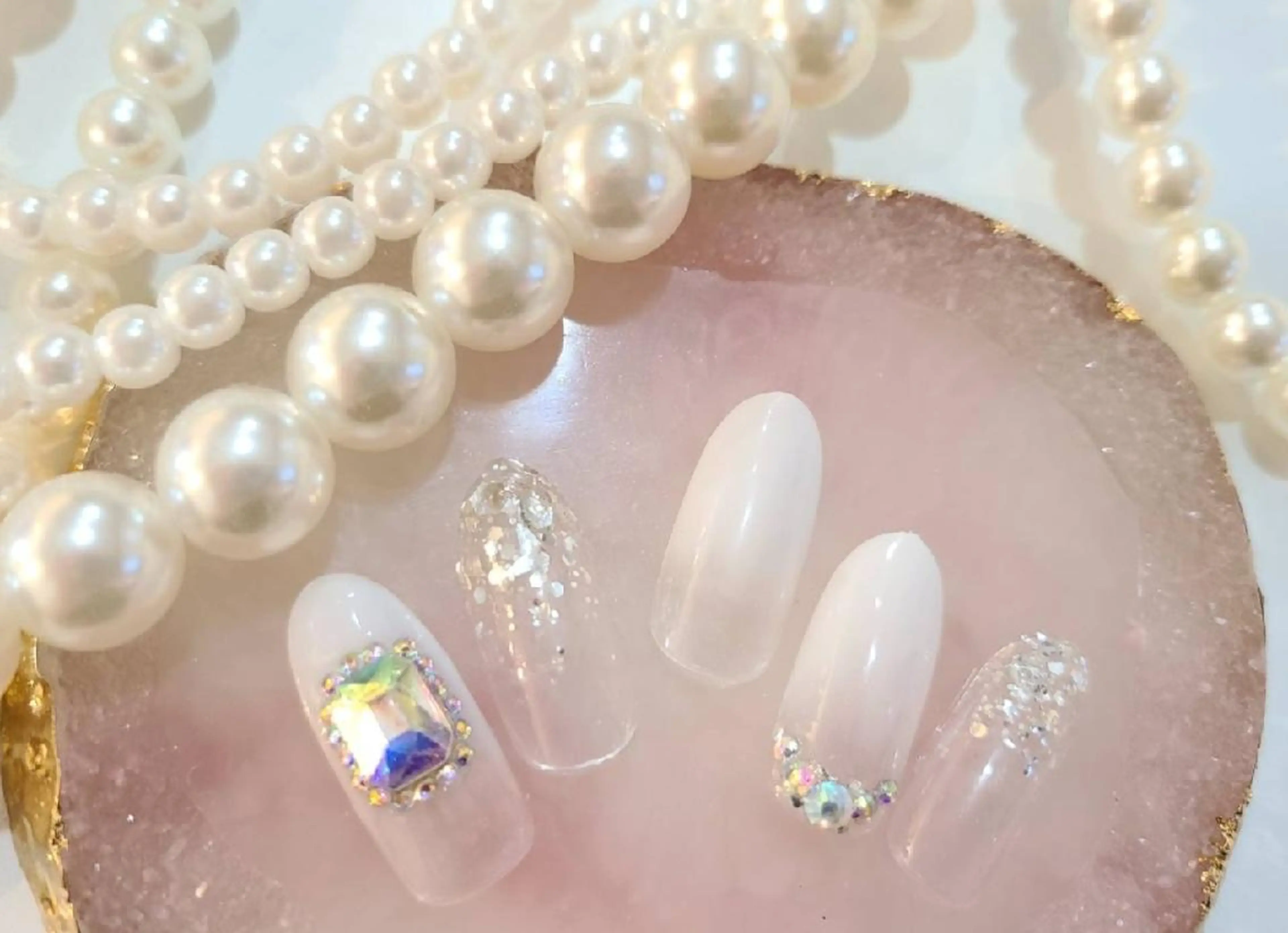 ネイル B.care自由ヶ丘所属・早坂  のネイルデザイン