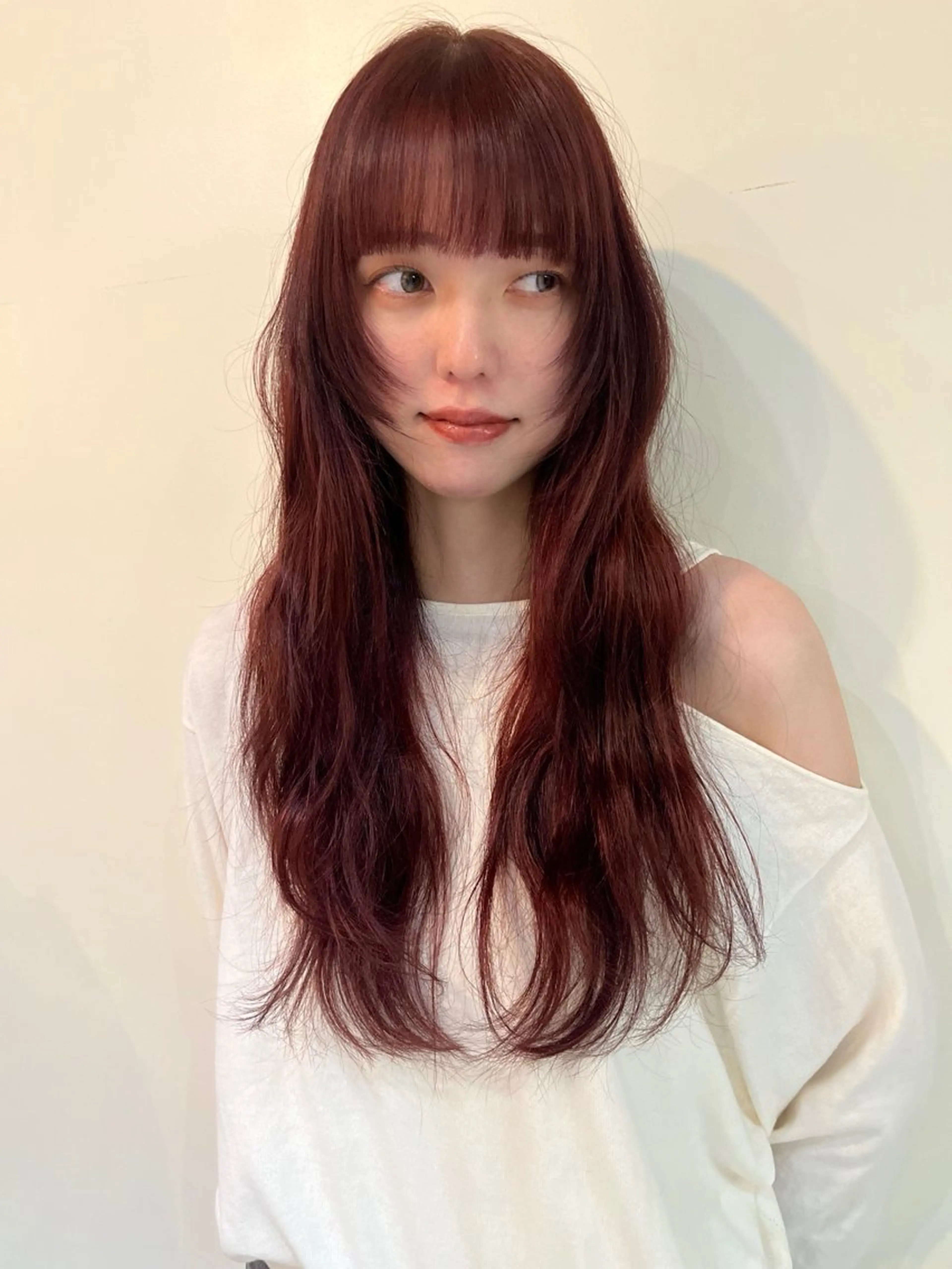 ロング レッドブラウン ボブ 顔まわりレイヤー ハッシュカット ハイレイヤー カット ヘアカラー レイヤーカット/ウル フ　chinatsuのヘアスタイル