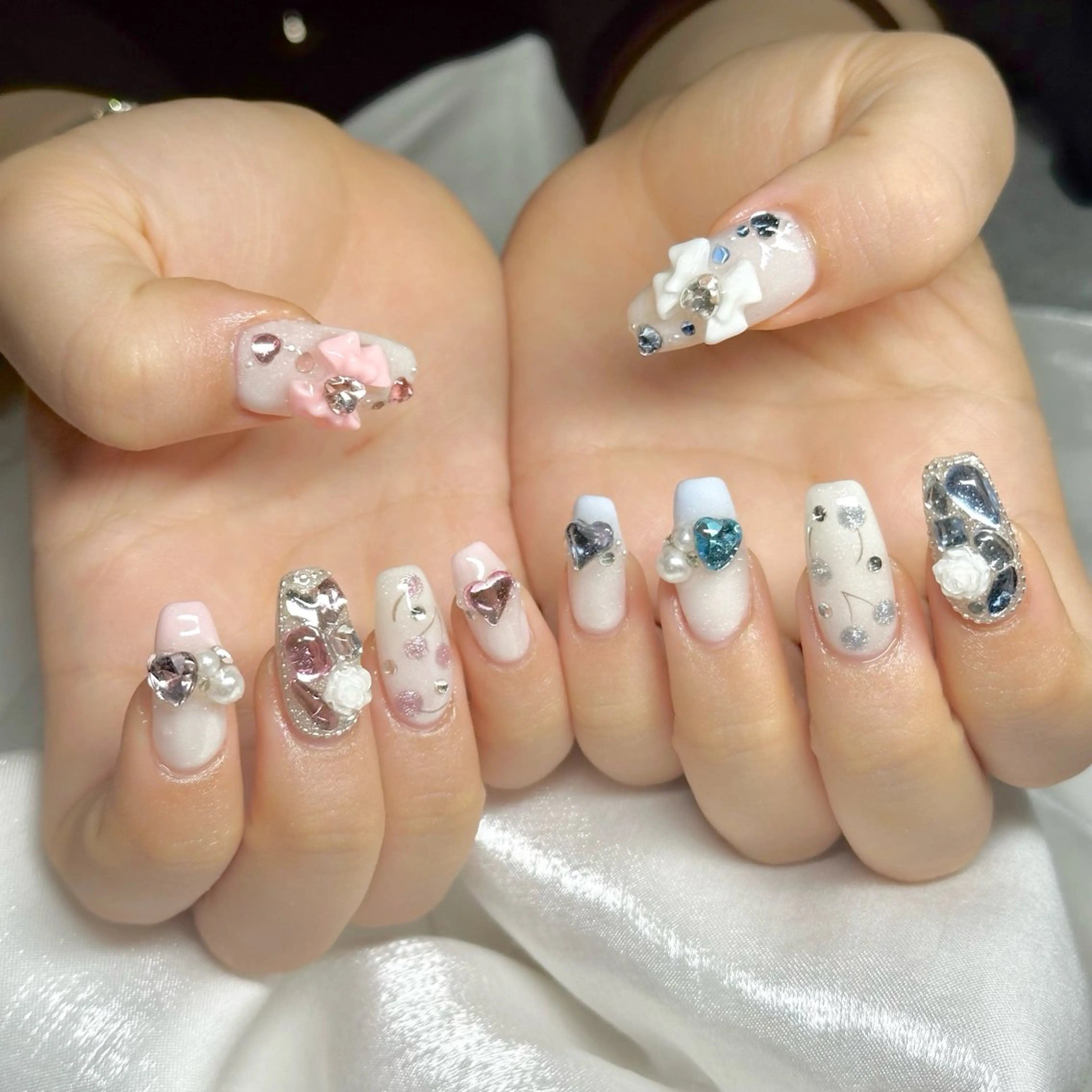 ネイル アートネイル SHIORI NAGOYAのネイルデザイン