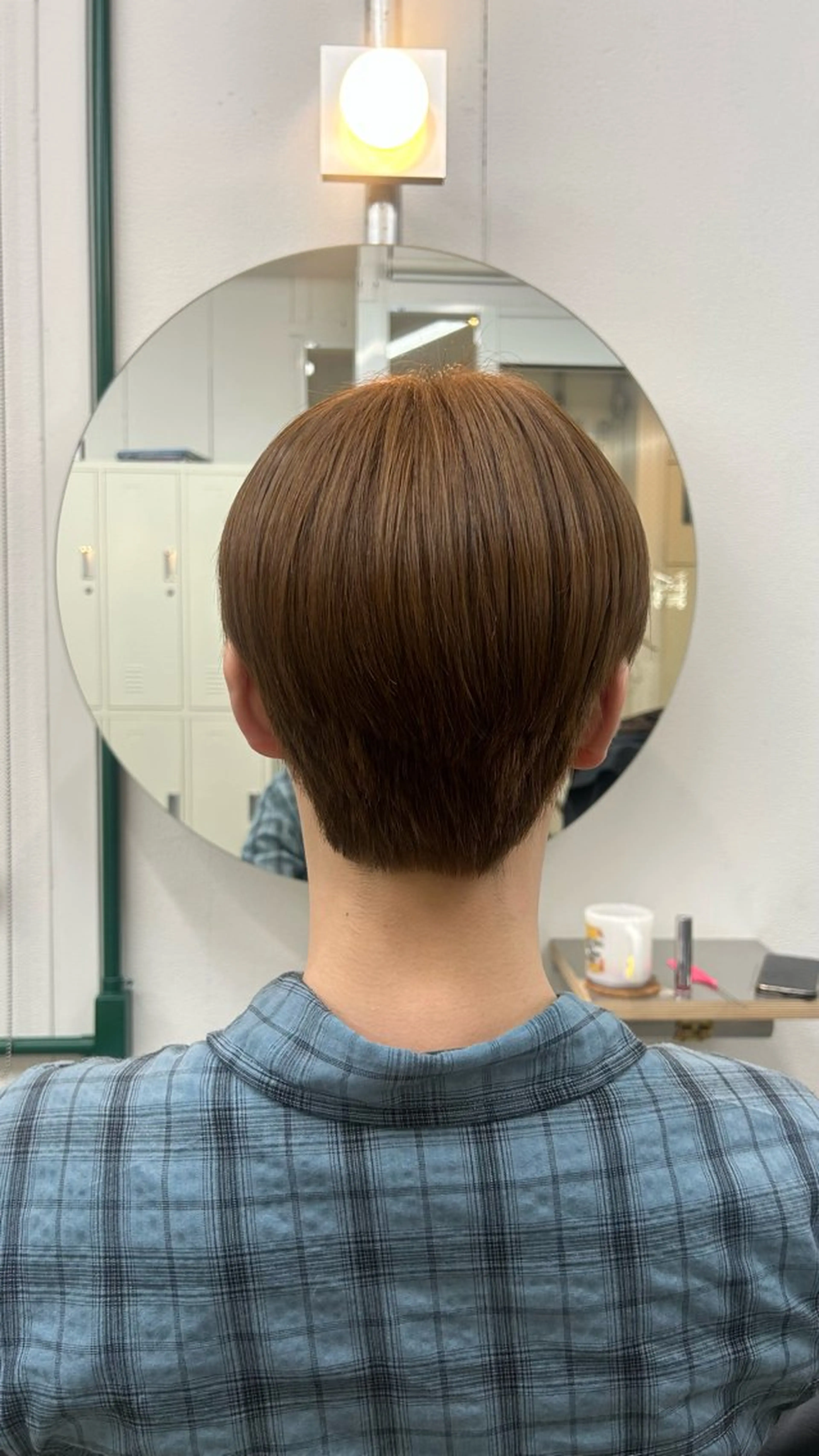 ショート ヘアカラー Vers所属・松川 帆乃果のヘアスタイル