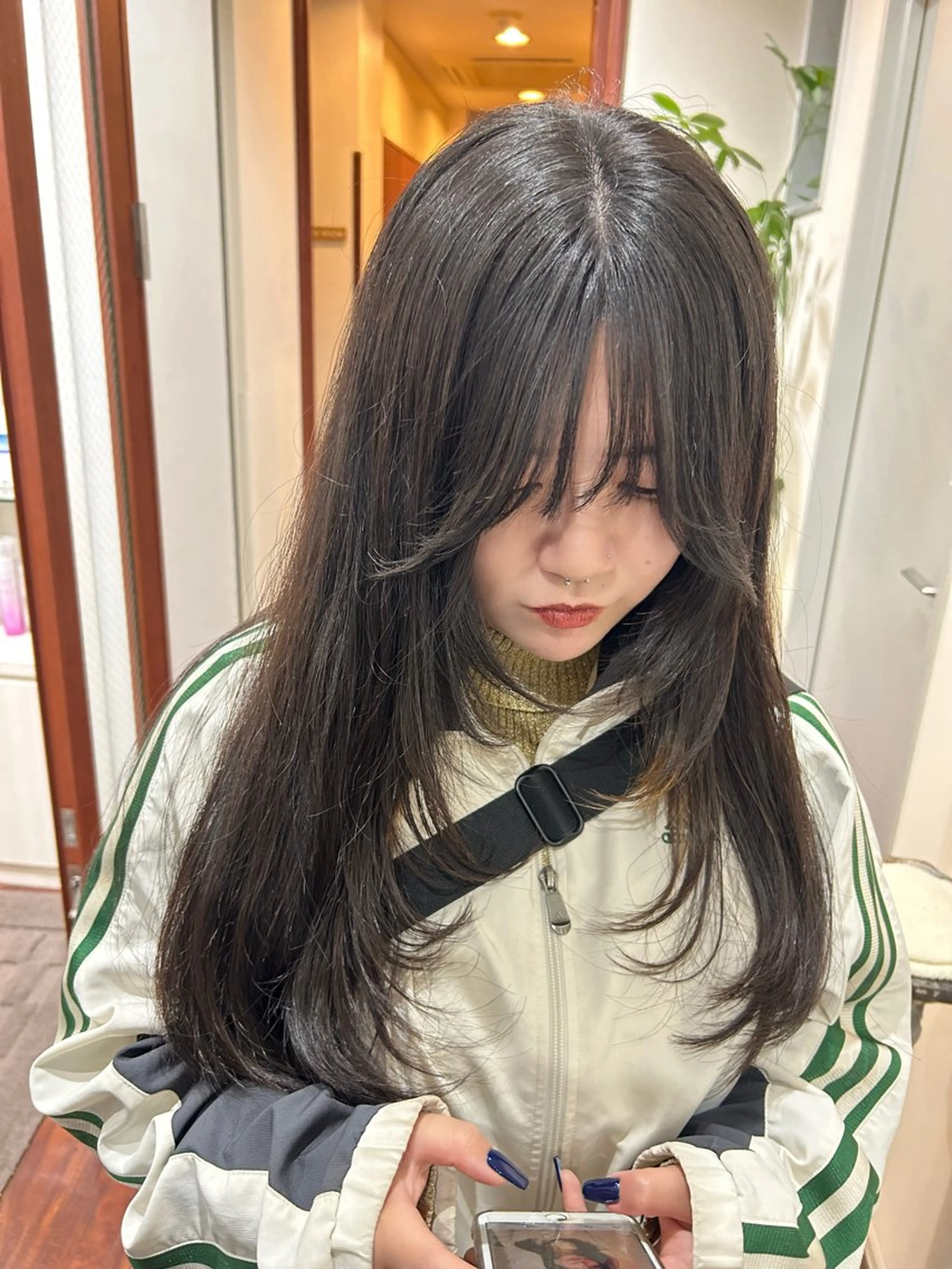 ロング nina🤎/ 似合わせカットのヘアスタイル