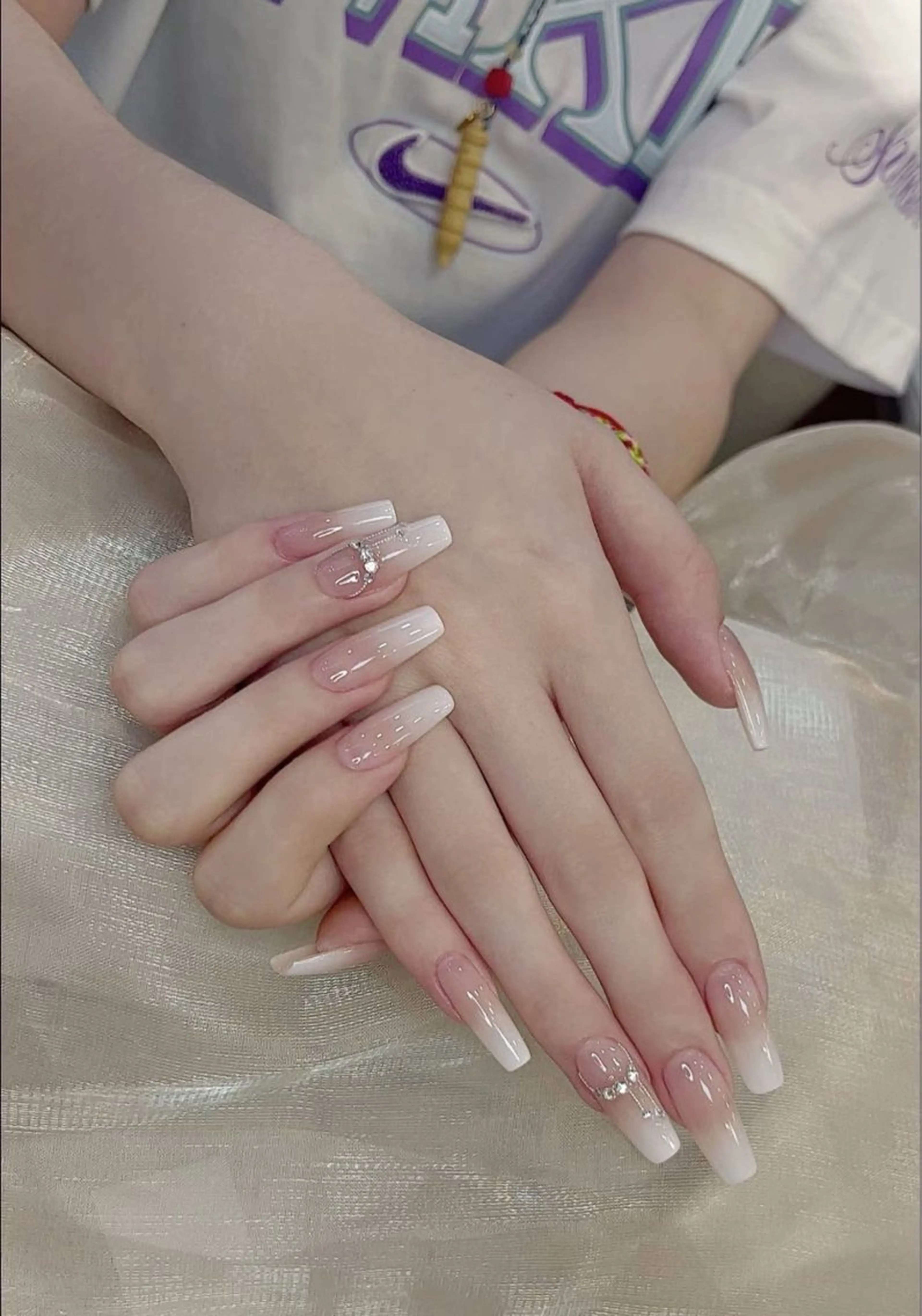 ネイル ハンドネイル いちご chan novaのネイルデザイン