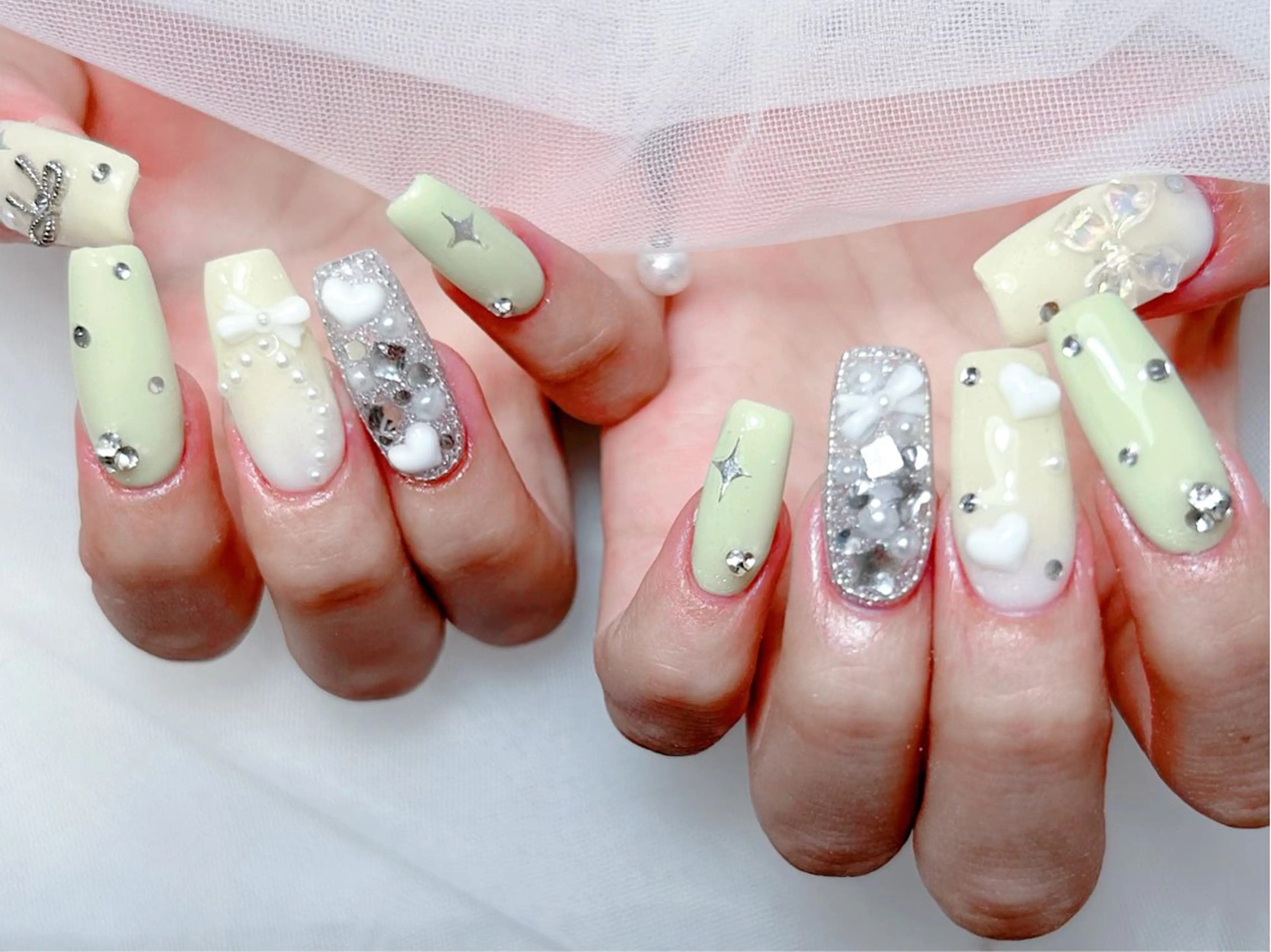 ネイル ハンドネイル Laule'a Nail 新宿【ラウレアネイル】所属・Yu Yuのネイルデザイン