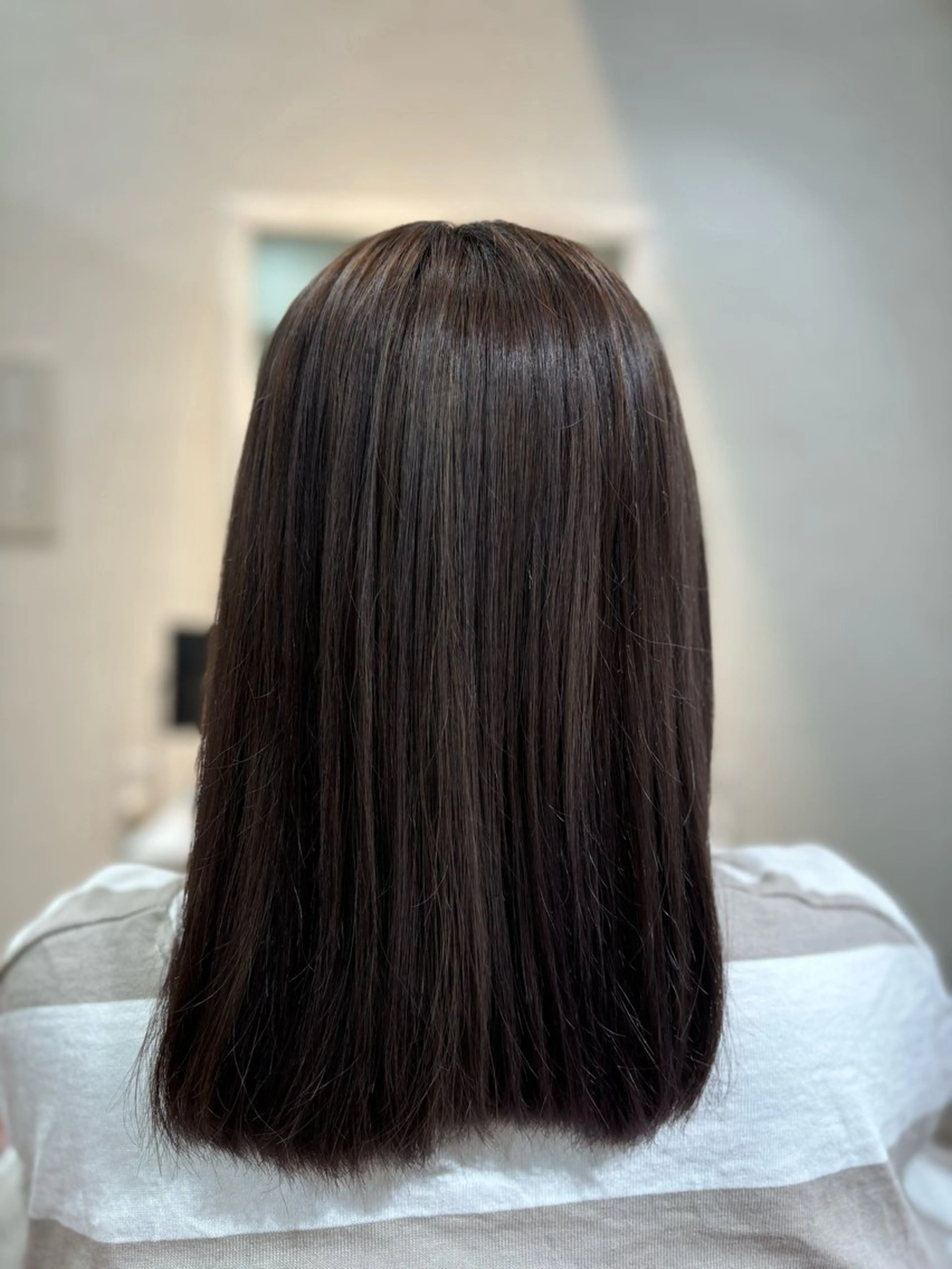 カラー ベージュカラー ラベンダーカラー LEEK ［リーク］ 石原愛里のヘアスタイル