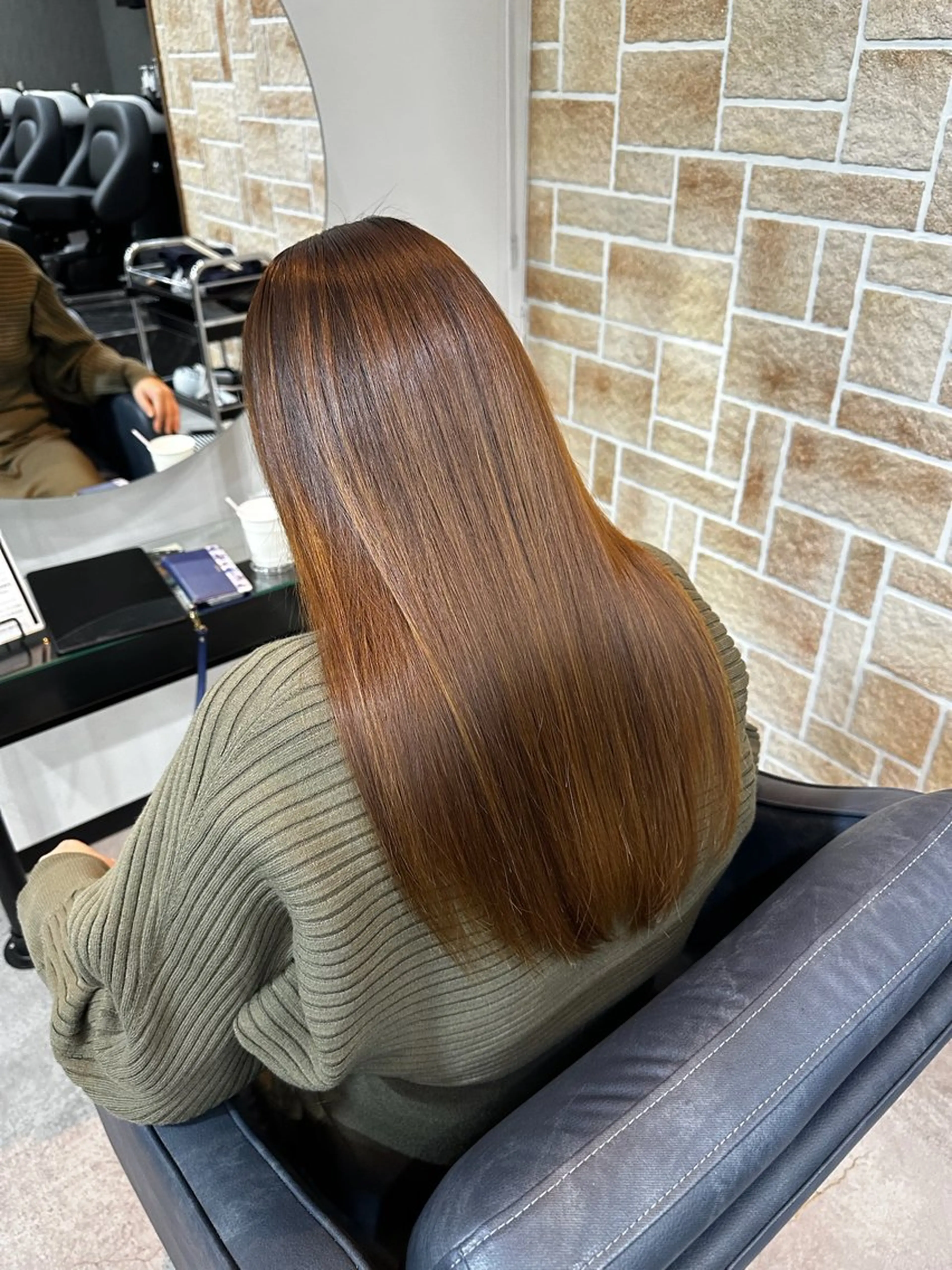 ロング パーマ ストレートパーマ 縮毛矯正 栗谷 竜希のヘアスタイル