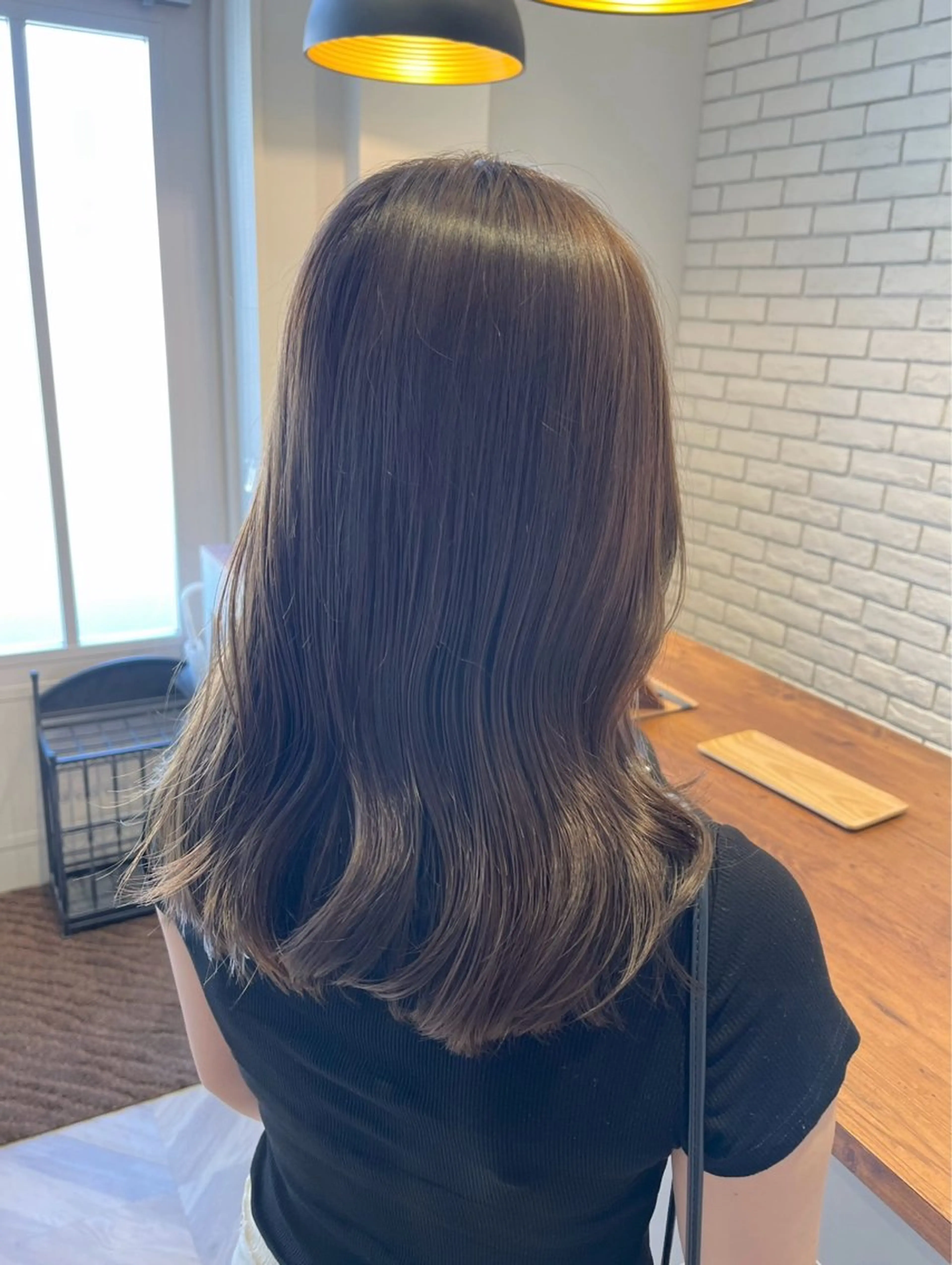 セミロング カラー カット ヘアカラー GOODDAY ヘアサロンのヘアスタイル