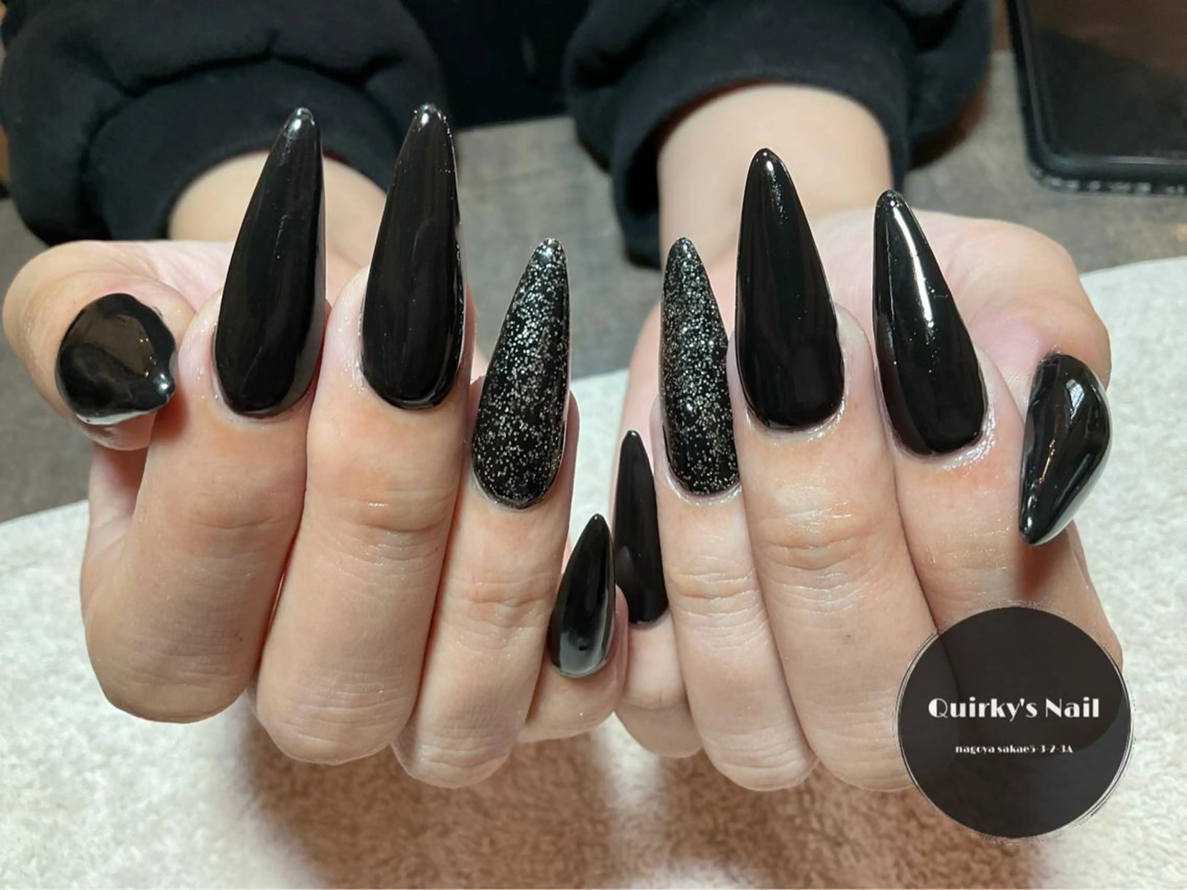 ネイル Quirky's Nail【栄店】のネイルデザイン
