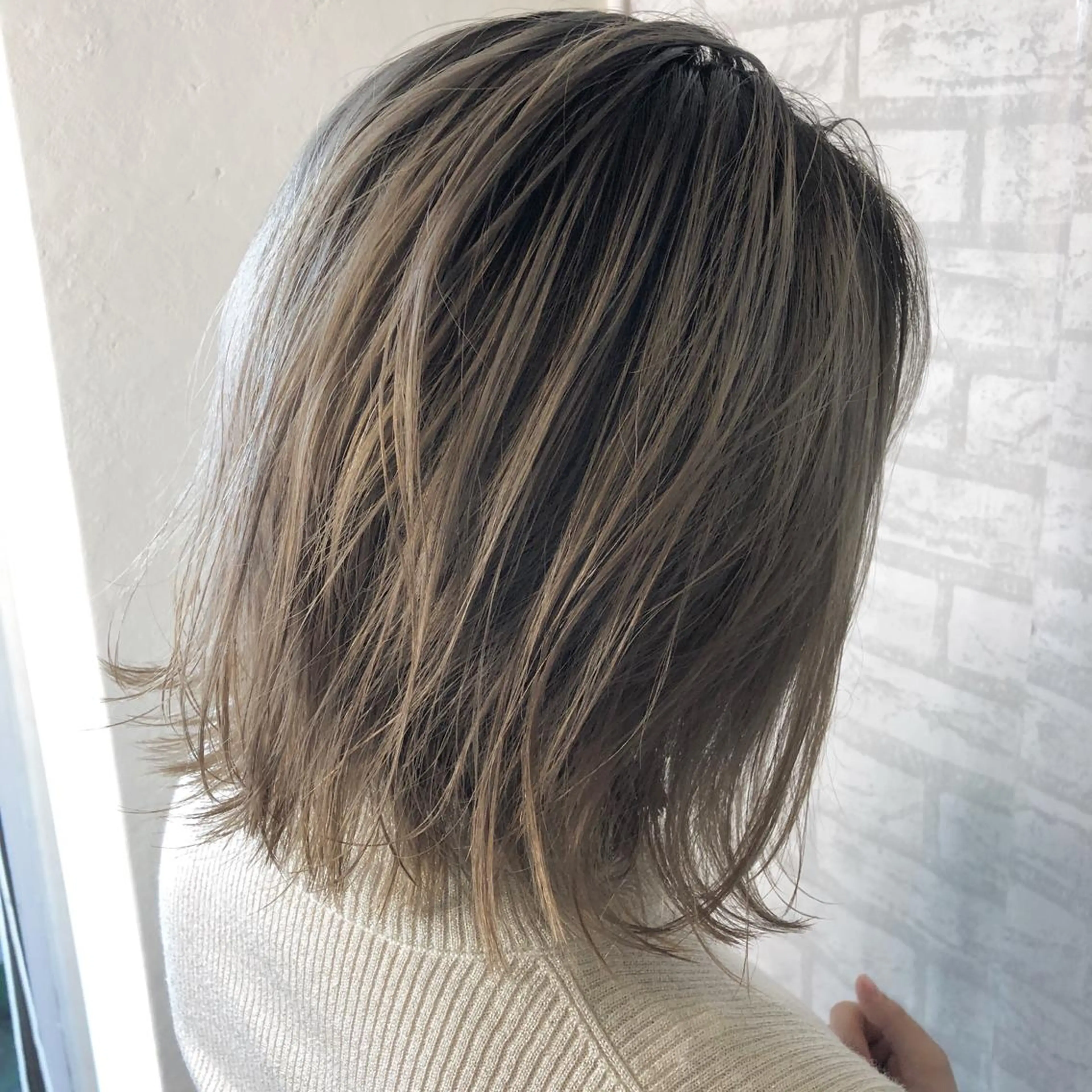 ショート カラー ブリーチ ブロンド ハイライトカラー ハイライト カット ヘアカラー トリートメント JIL BLAN 京都のヘアスタイル