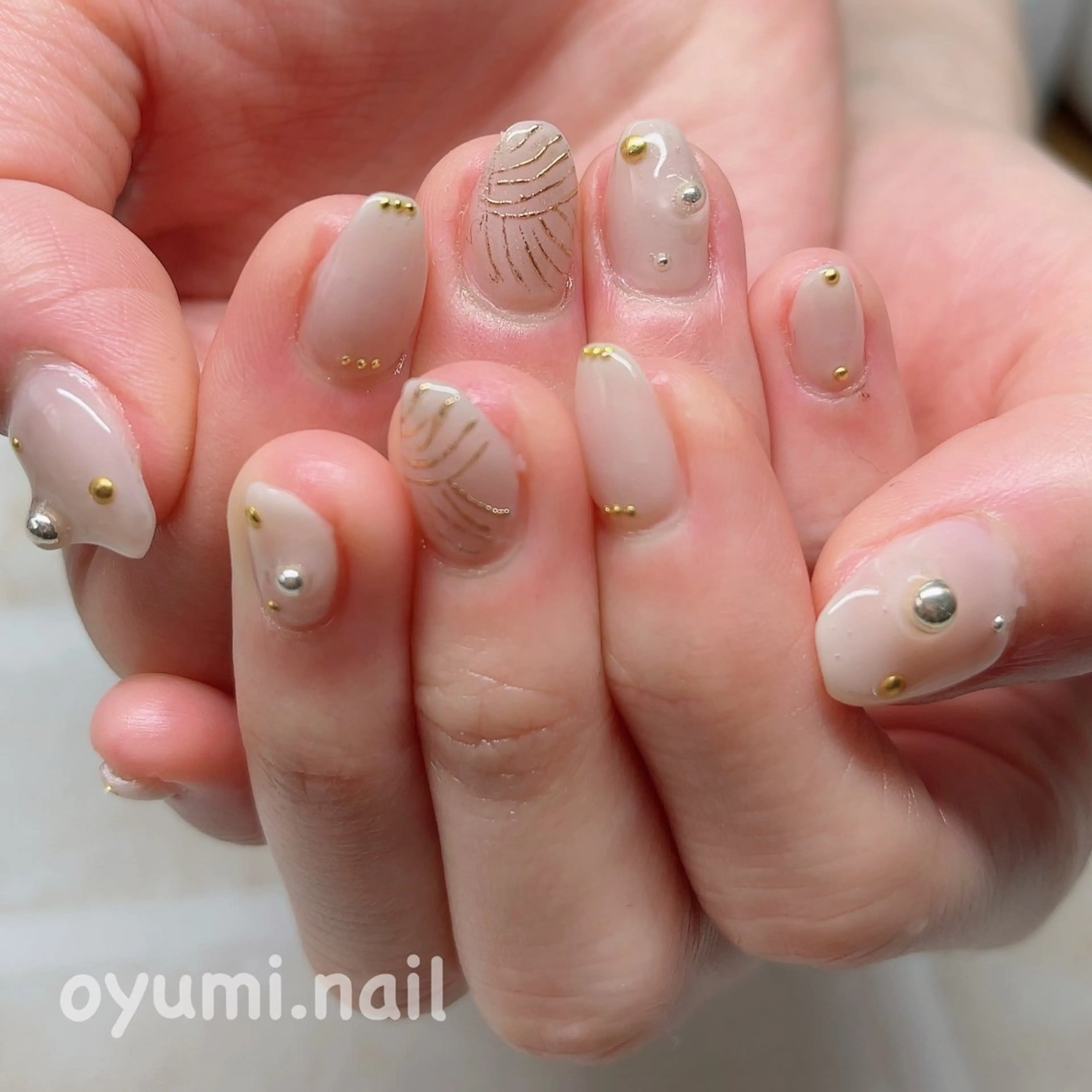 ネイル ニュアンスネイル シンプルネイル ハンドネイル takanashi yumiのネイルデザイン