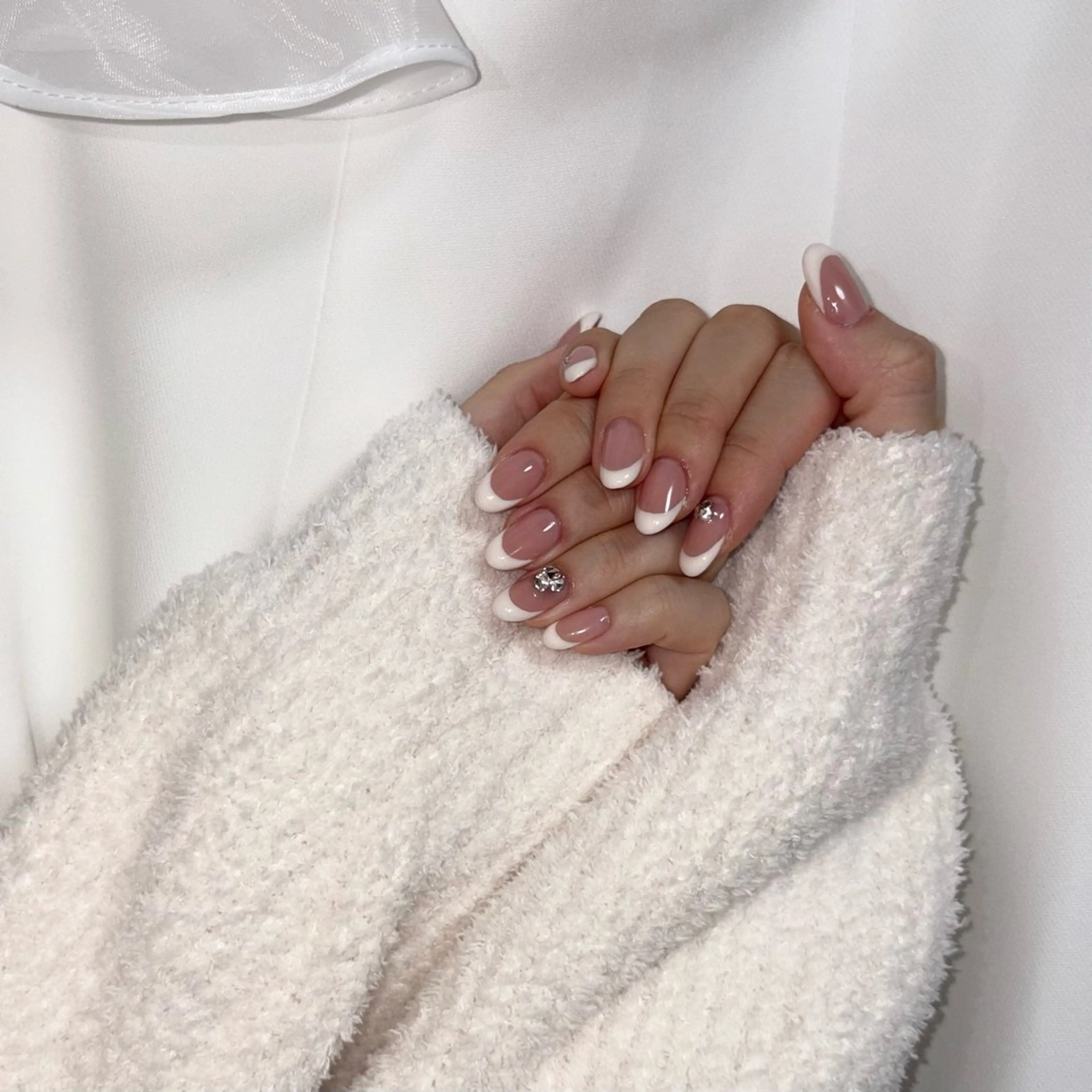 ネイル WHITE NAIL 難波店 YUMAのネイルデザイン