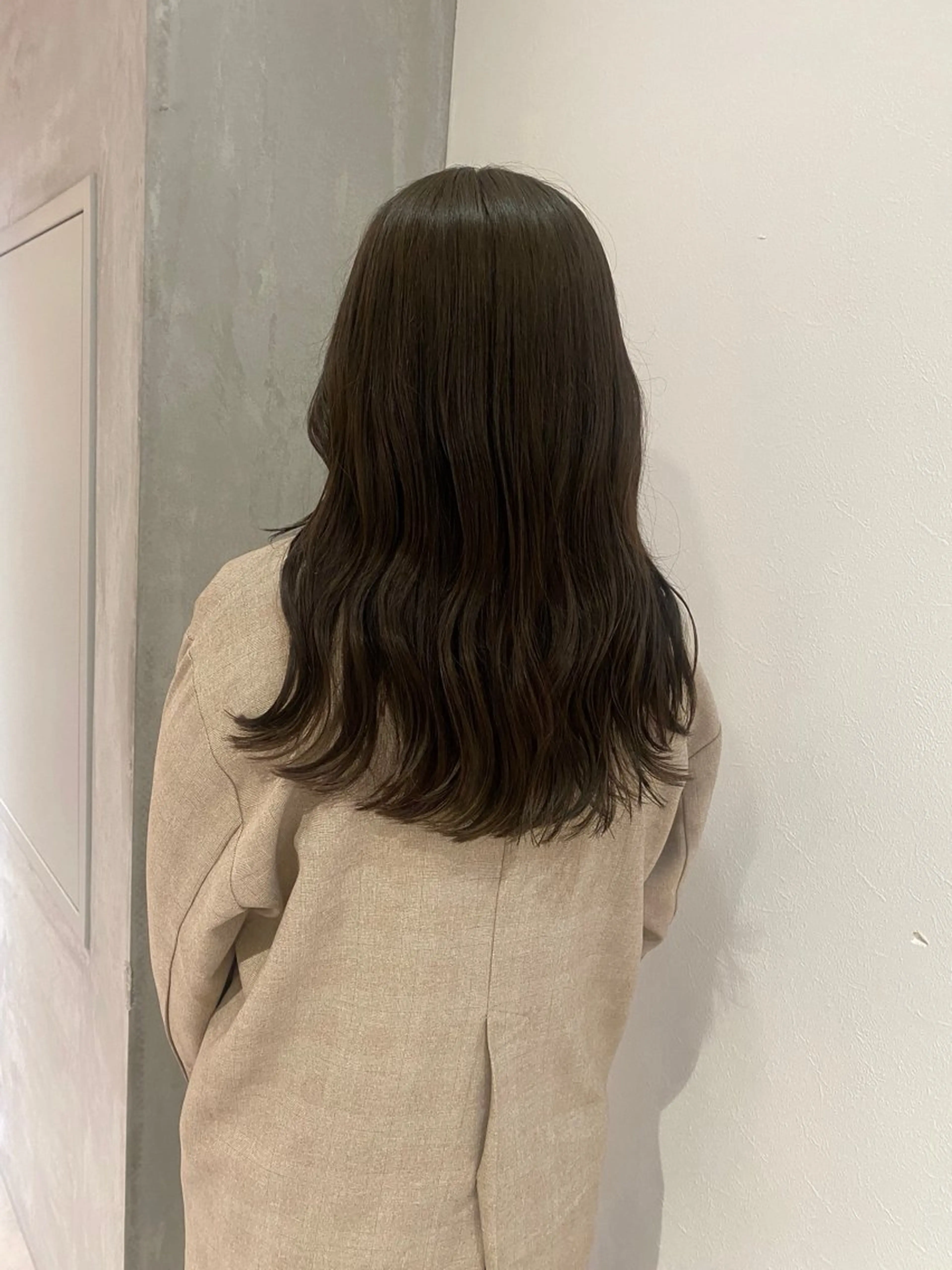 ロング ヘアカラー YOKE所属・いとう ほのかのヘアスタイル