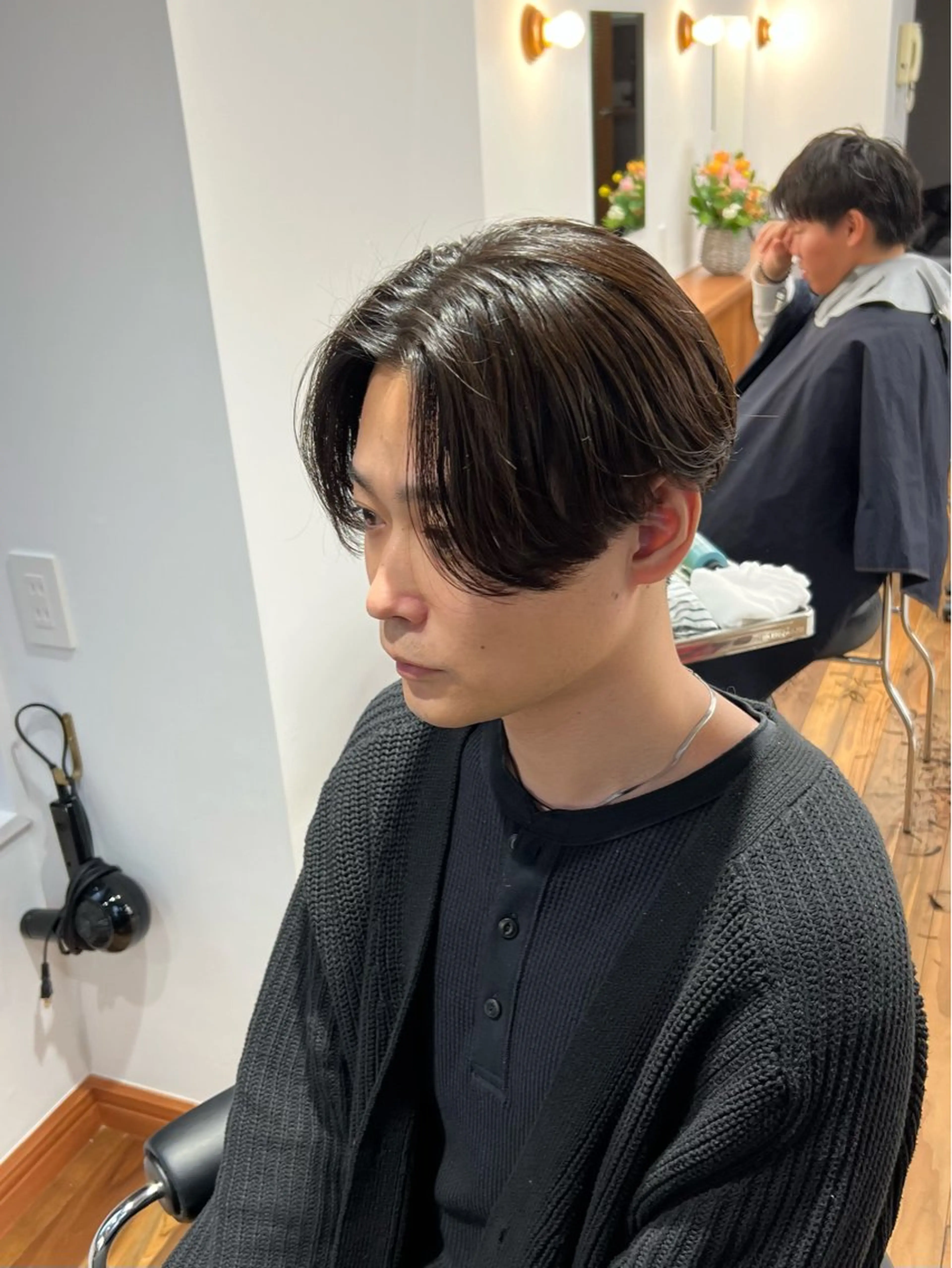 ミディアム メンズ ミディアムパーマ メンズパーマ カット パーマ メンズサロン✂️ スキンフェード伊藤陸のヘアスタイル