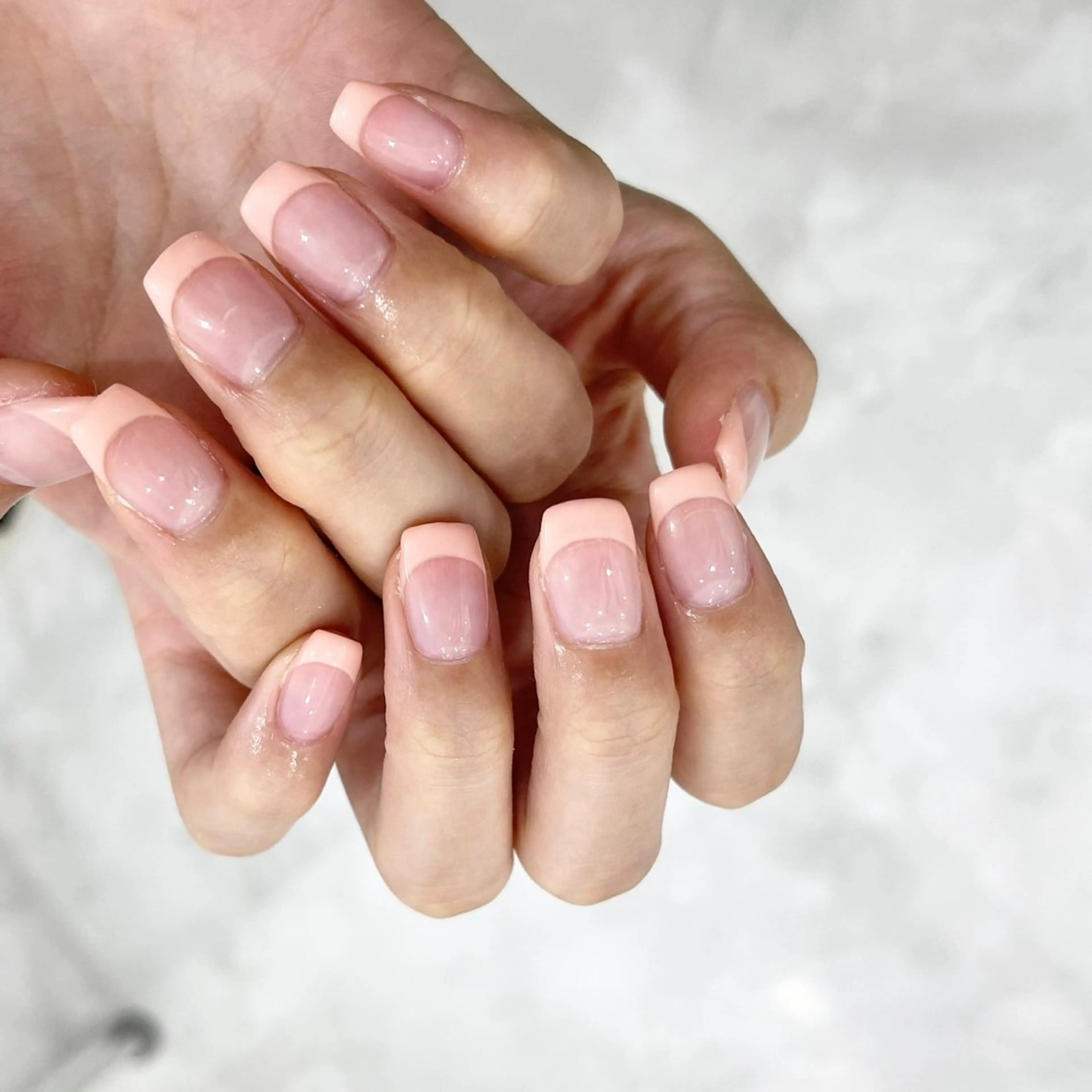 ネイル アートネイル フレンチネイル PEEKABOO京橋 EYE&NAILのネイルデザイン