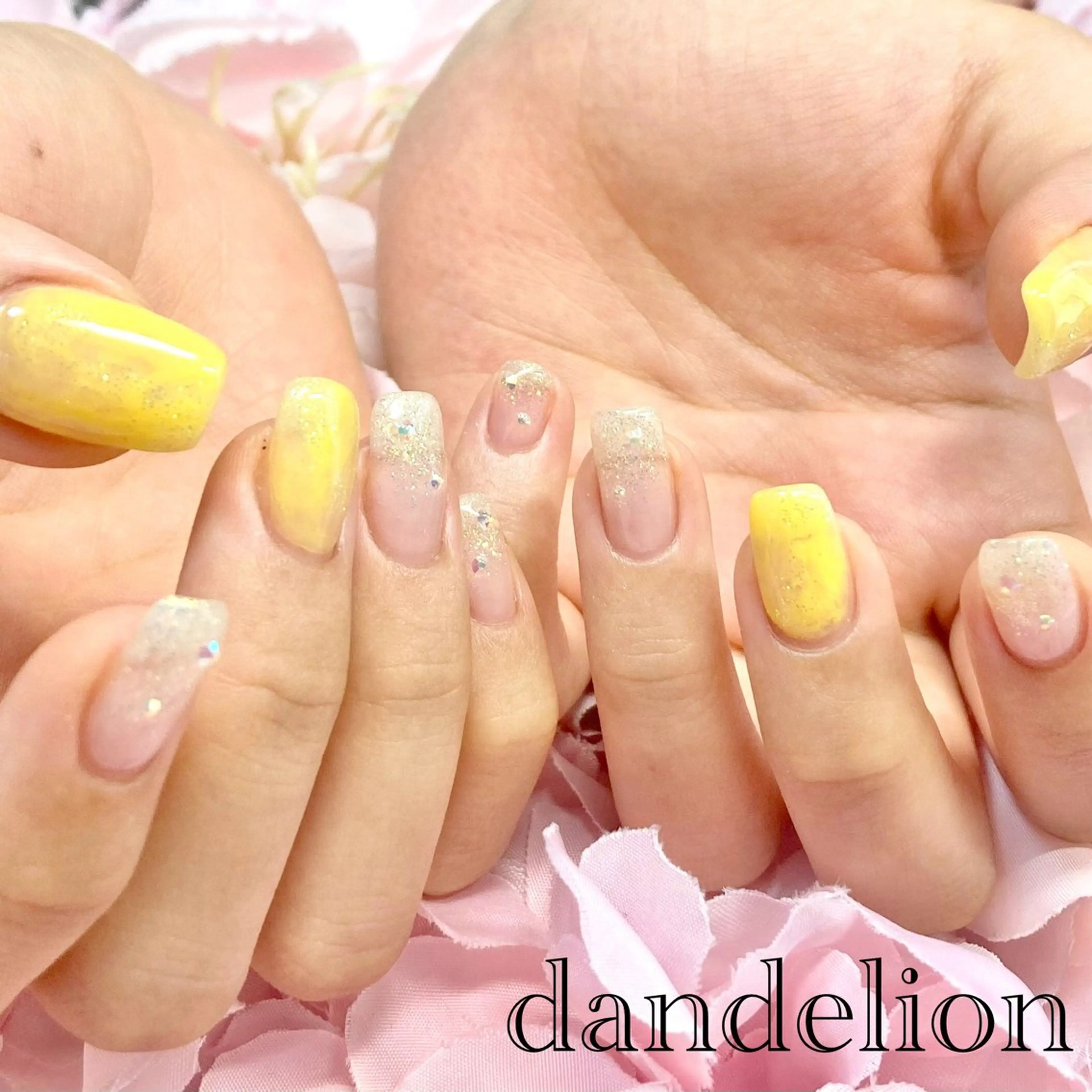 ネイル ハンドネイル ハンドケア dandelion ダンデライオンのネイルデザイン