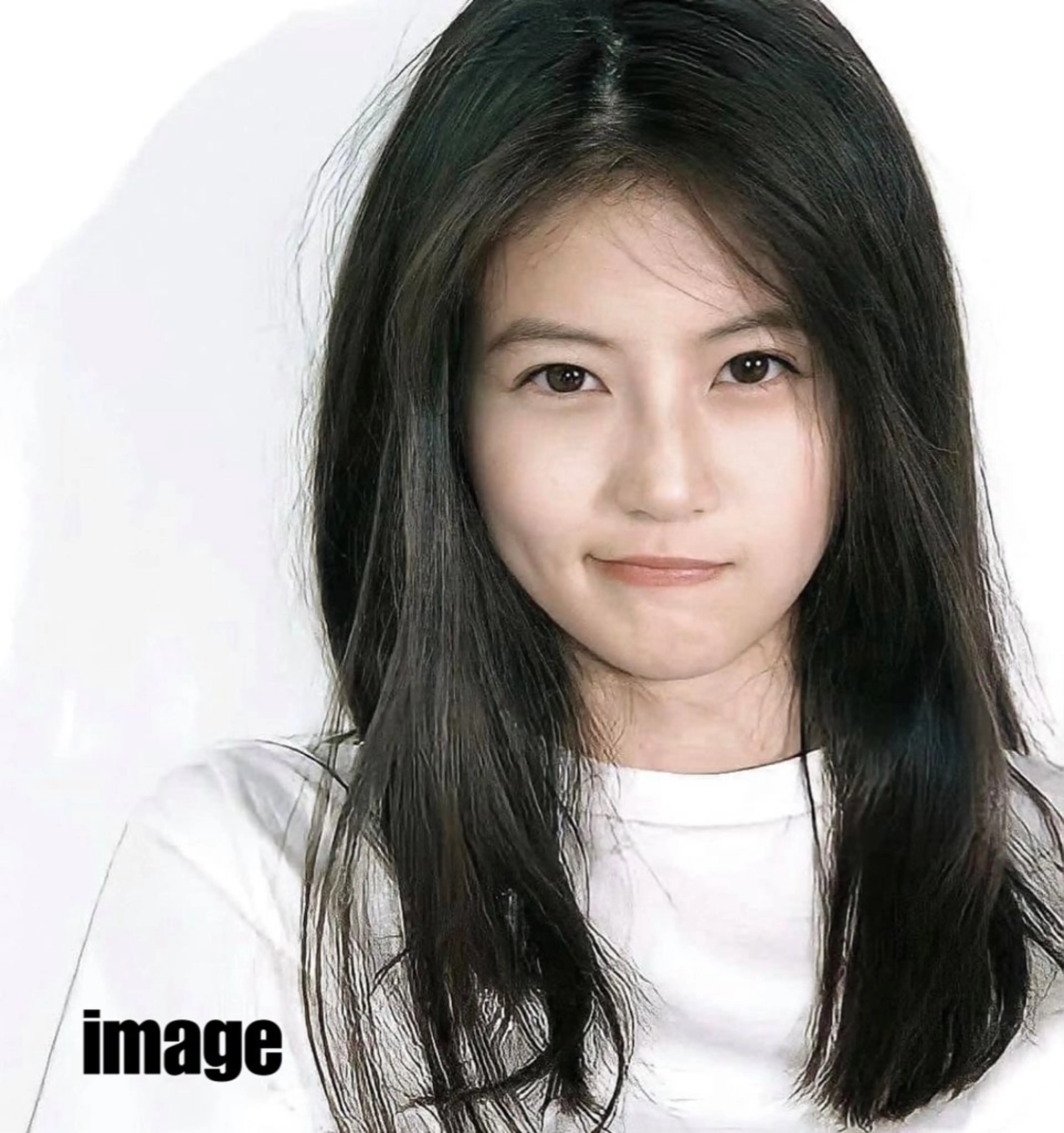 セミロング 岸本 理希のヘアスタイル