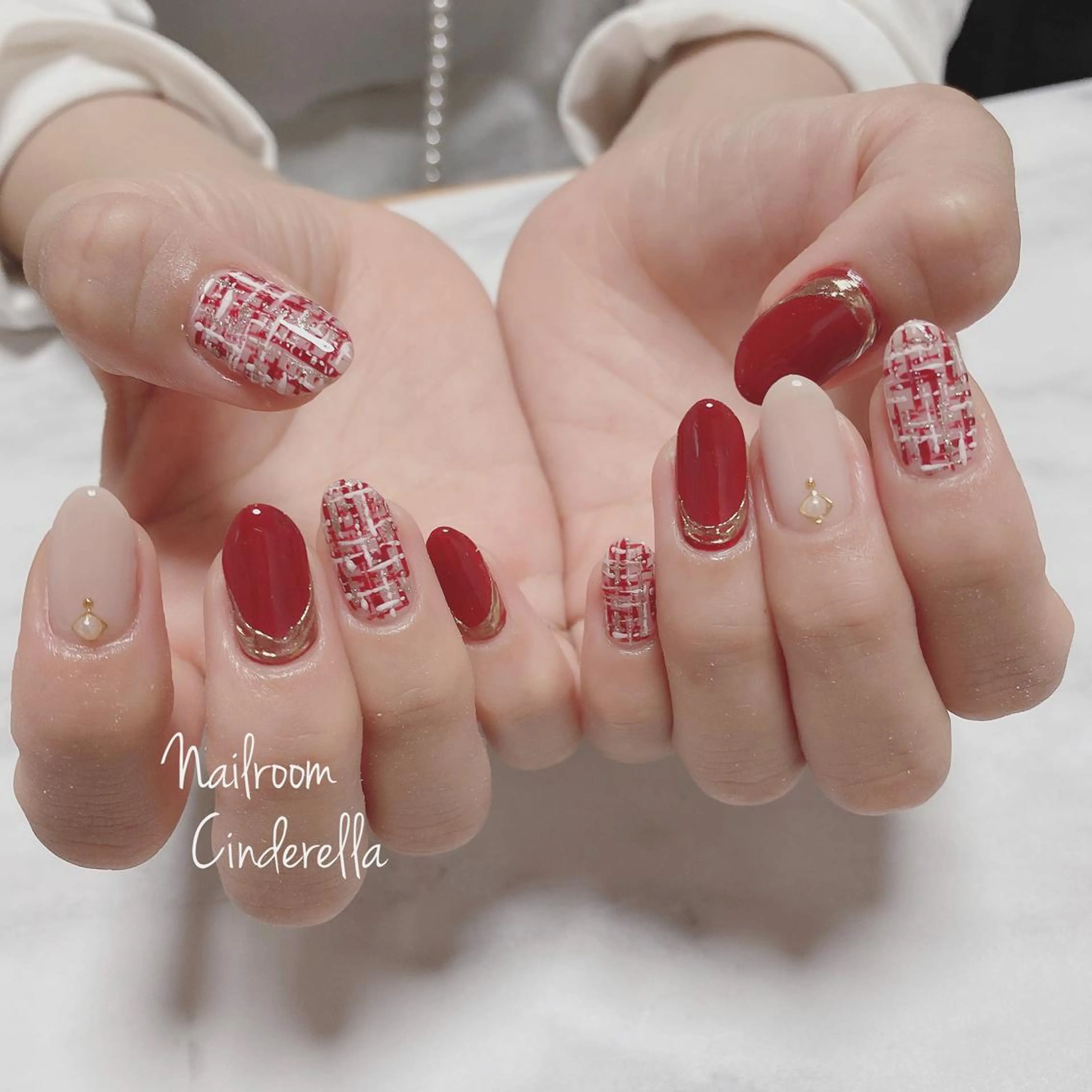ネイル ツイードネイル Nailroom. Cinderellaのネイルデザイン