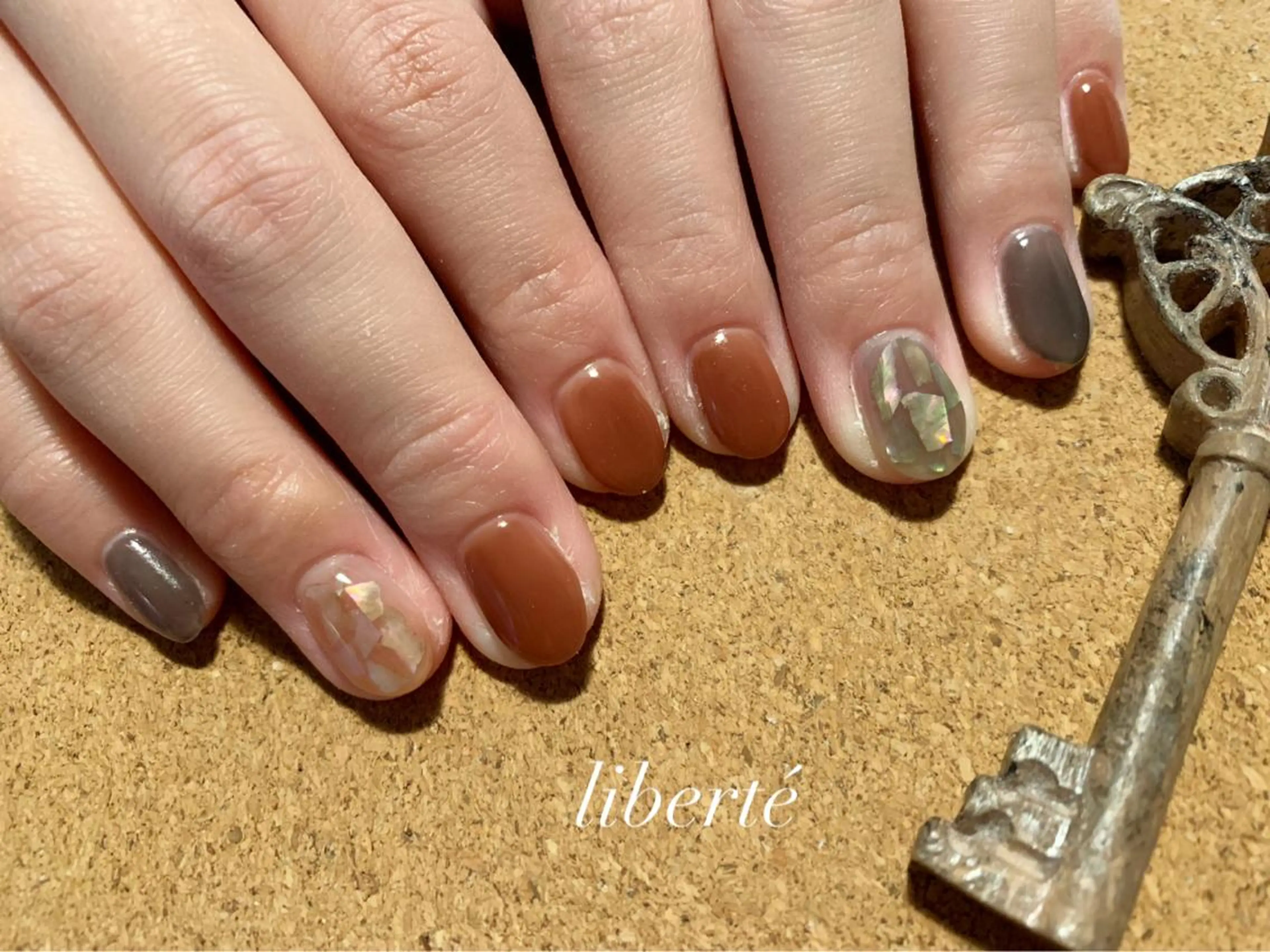 ネイル liberté (リベルテ)のネイルデザイン