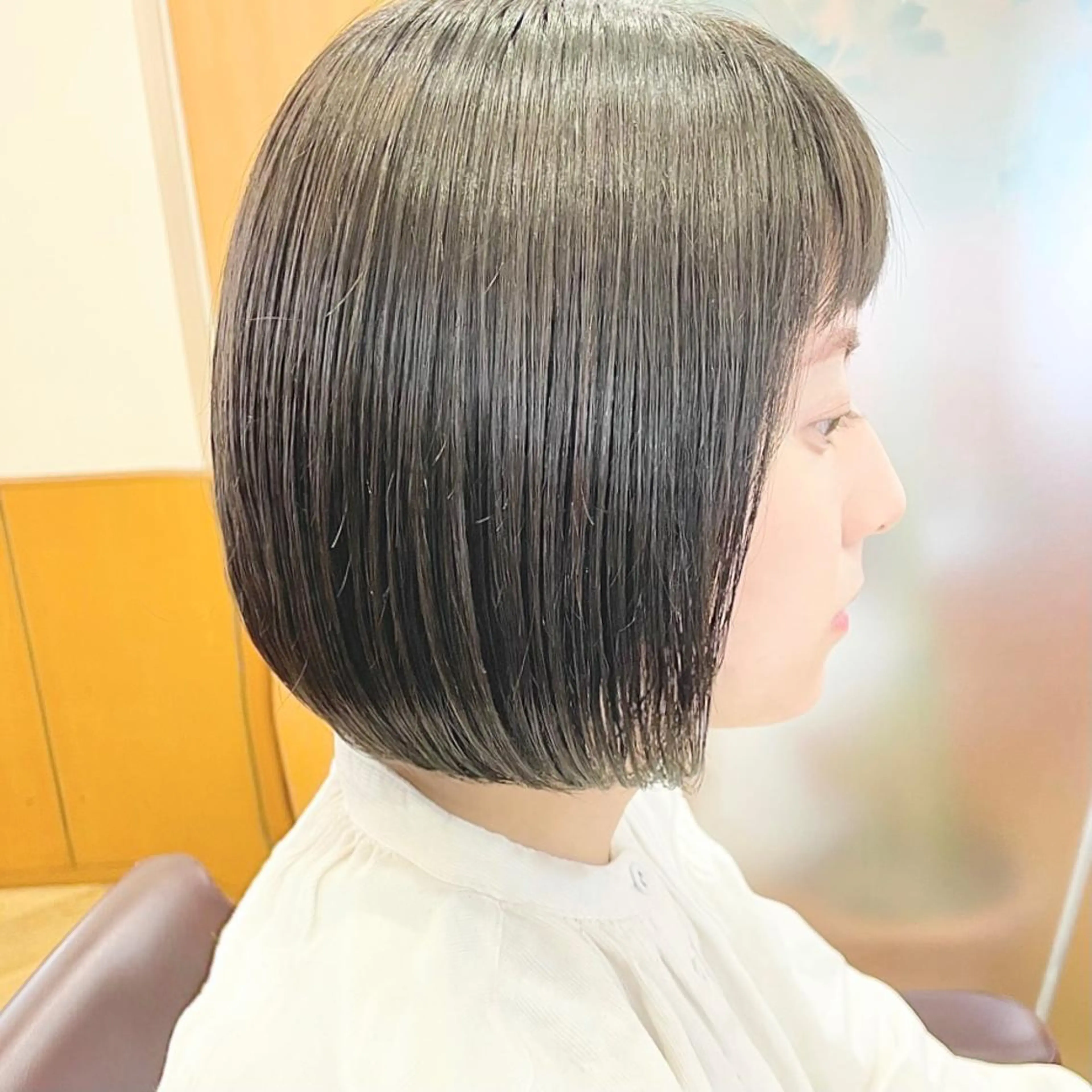 セミロング カラー ヘアアレンジ キッズ ブルーカラー ブルージュ デザインカラー ボブ 髪質改善 カット ヘアカラー トリートメント さわ きょうすけ/ ボブ髪質改善ショートのヘアスタイル