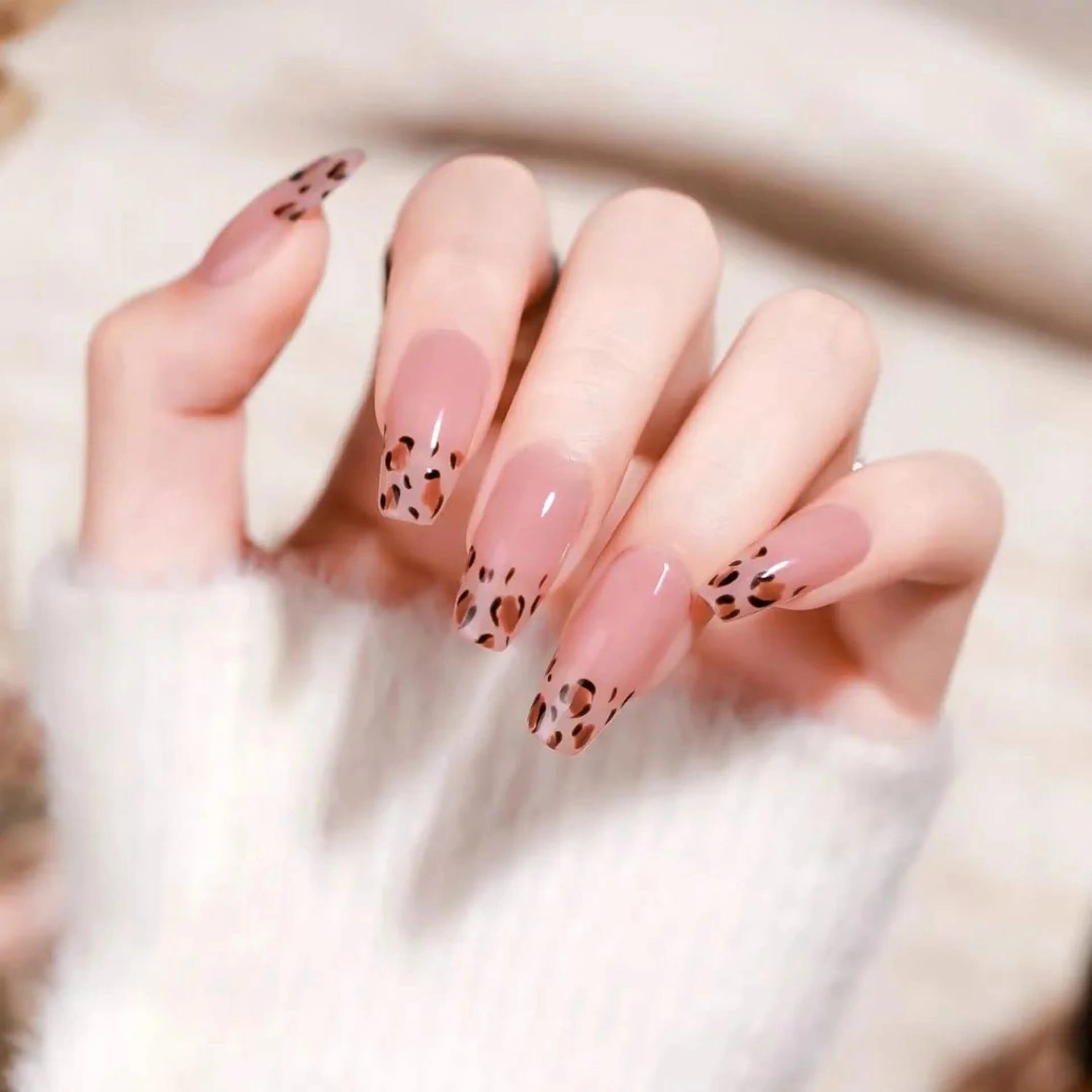 ネイル ハンドネイル Glow Nail スカルプ専門店のネイルデザイン