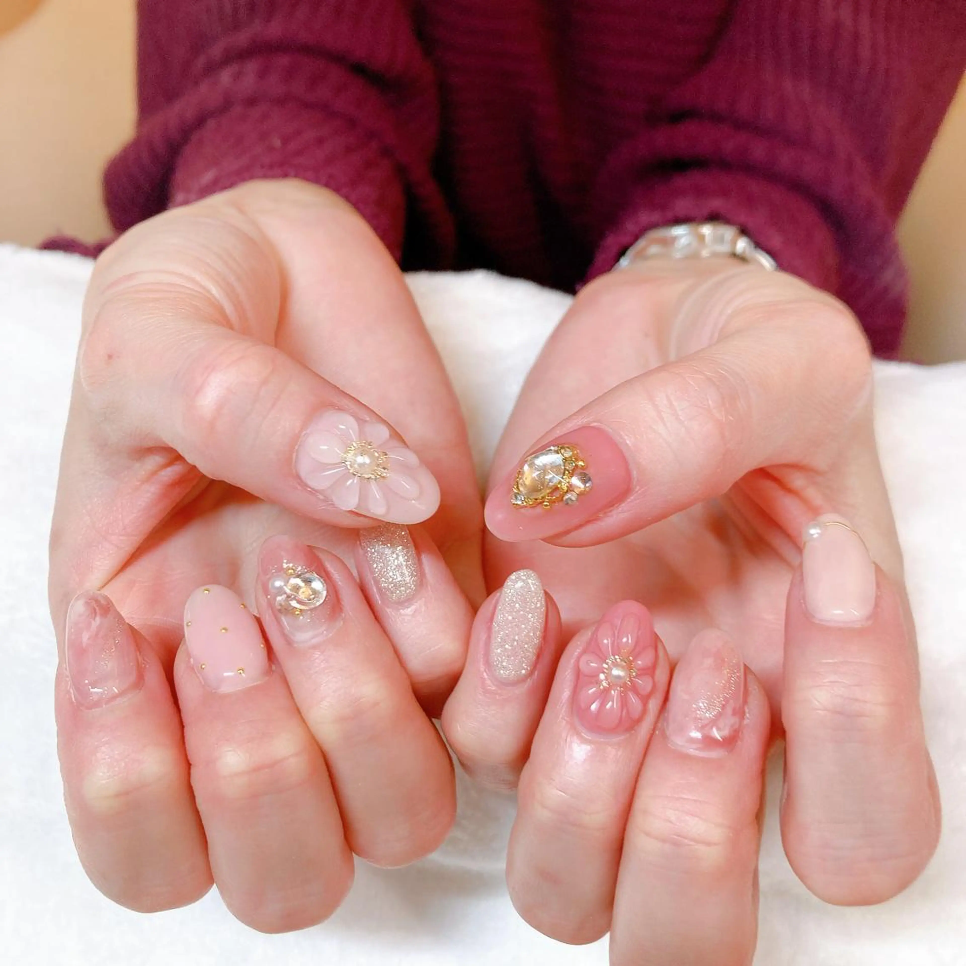 ネイル ハンドネイル 根津 綾子のネイルデザイン