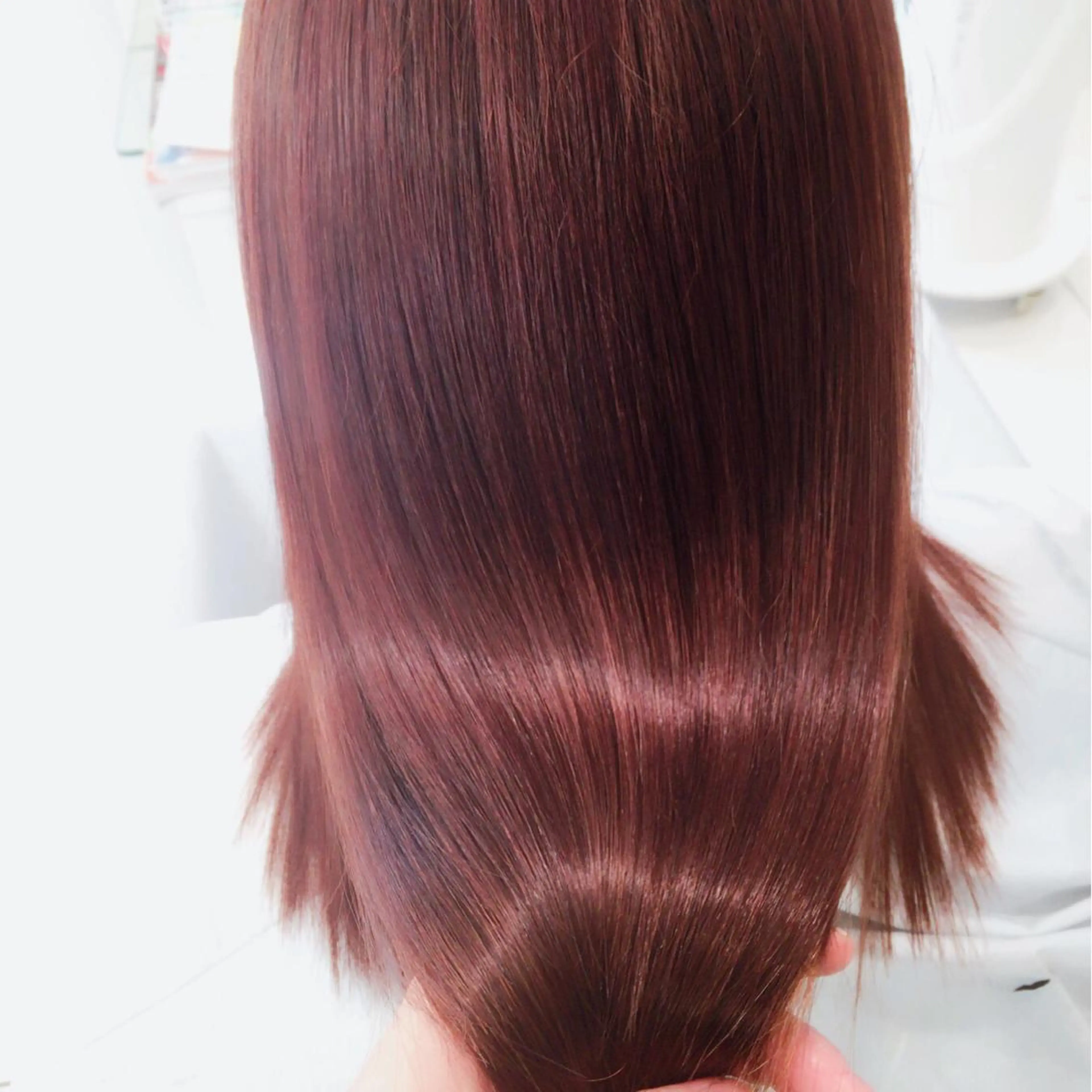 カラー ピンクカラー soigné所属・髪質改善カラー ショートボブ専門のヘアスタイル